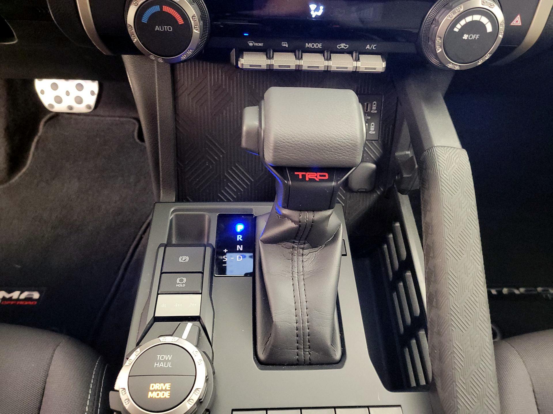 Thumbnail: 2025 Toyota Tacoma - 17