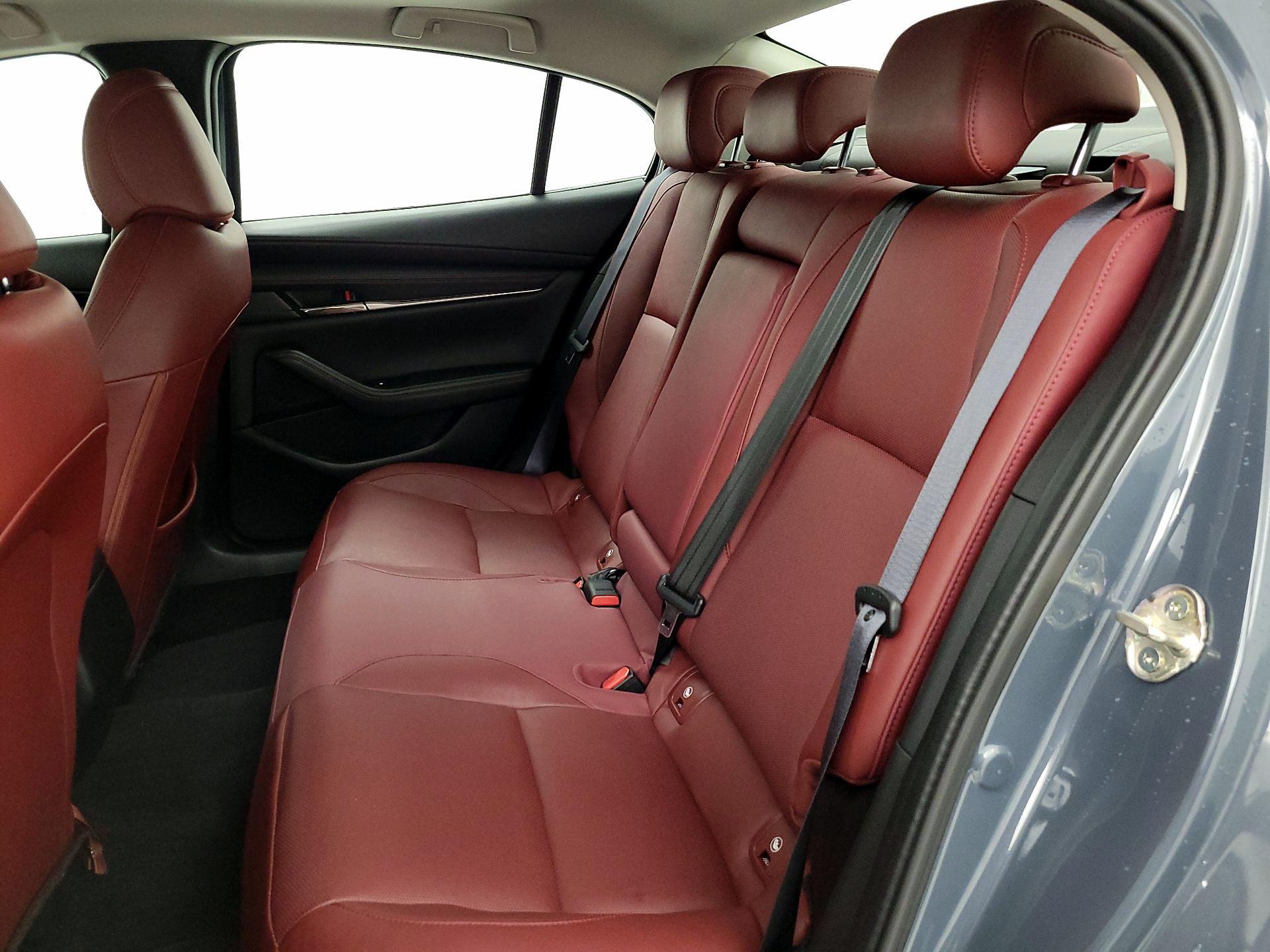 Thumbnail: 2023 Mazda Mazda3 - 18