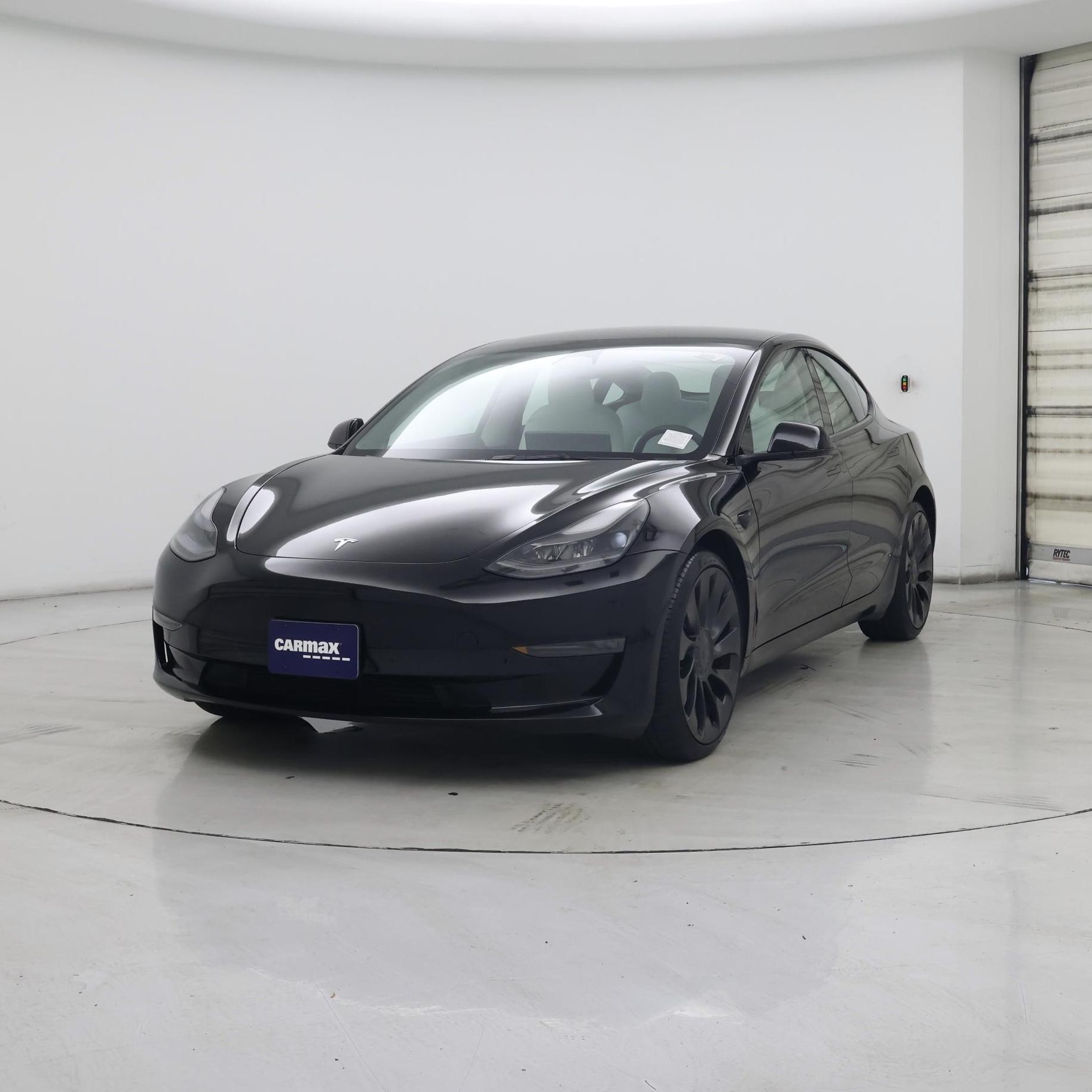 Thumbnail: 2023 Tesla Model 3 - 4