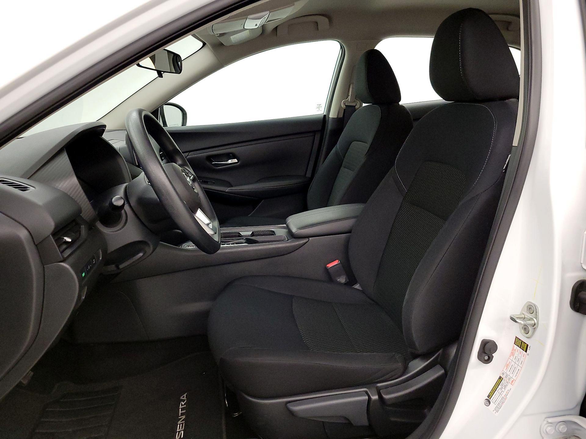Thumbnail: 2023 Nissan Sentra - 11