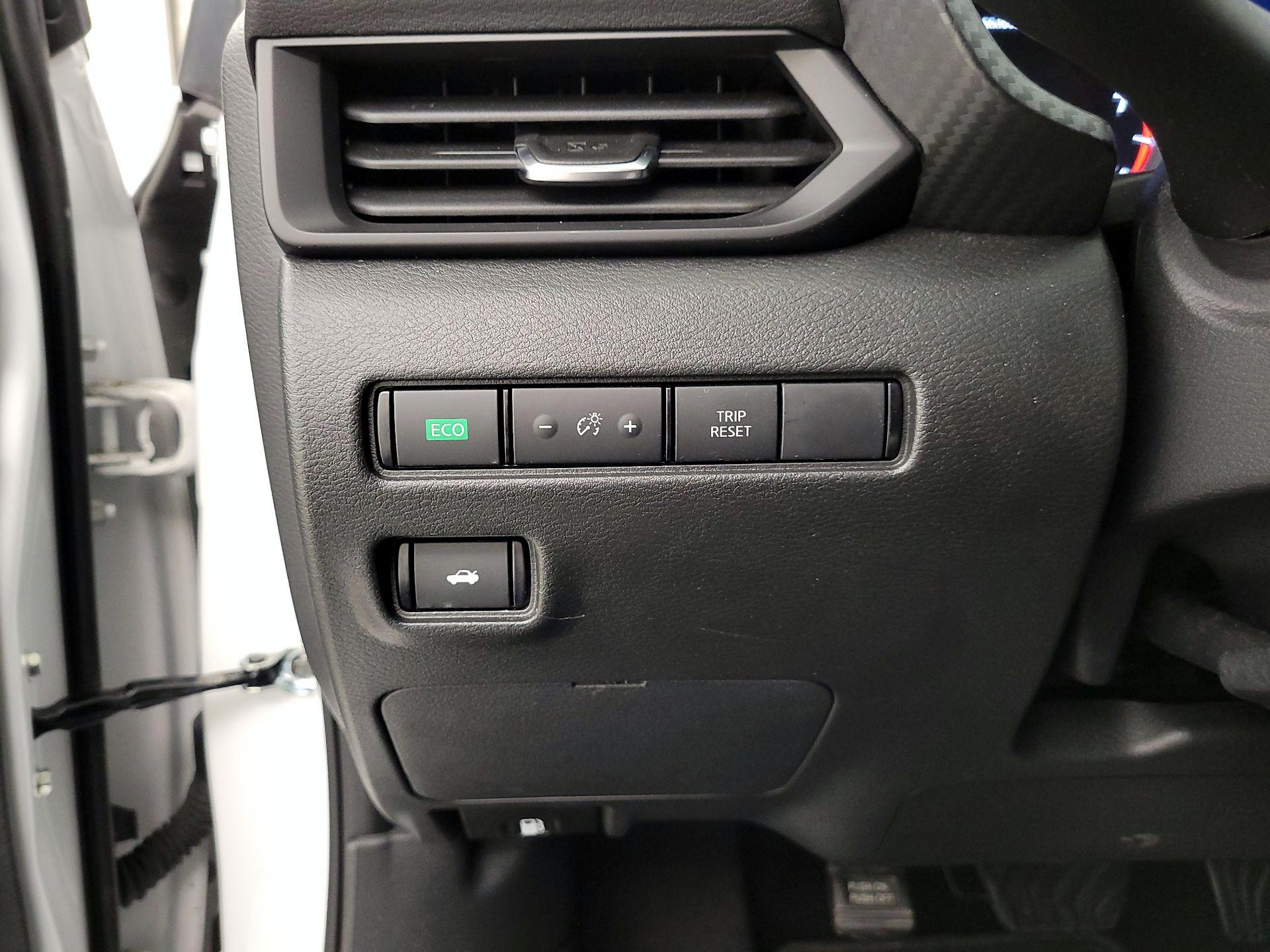 Thumbnail: 2023 Nissan Sentra - 13