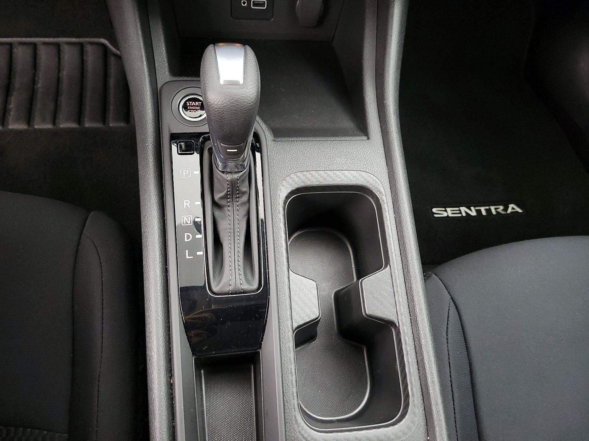 Thumbnail: 2023 Nissan Sentra - 17