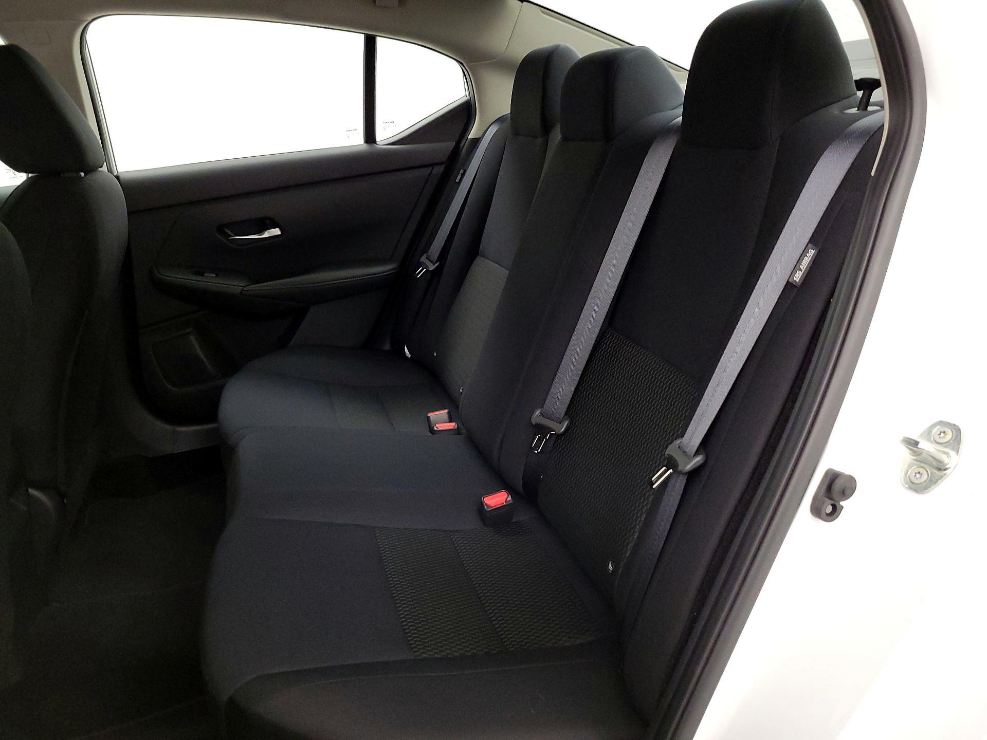 Thumbnail: 2023 Nissan Sentra - 18