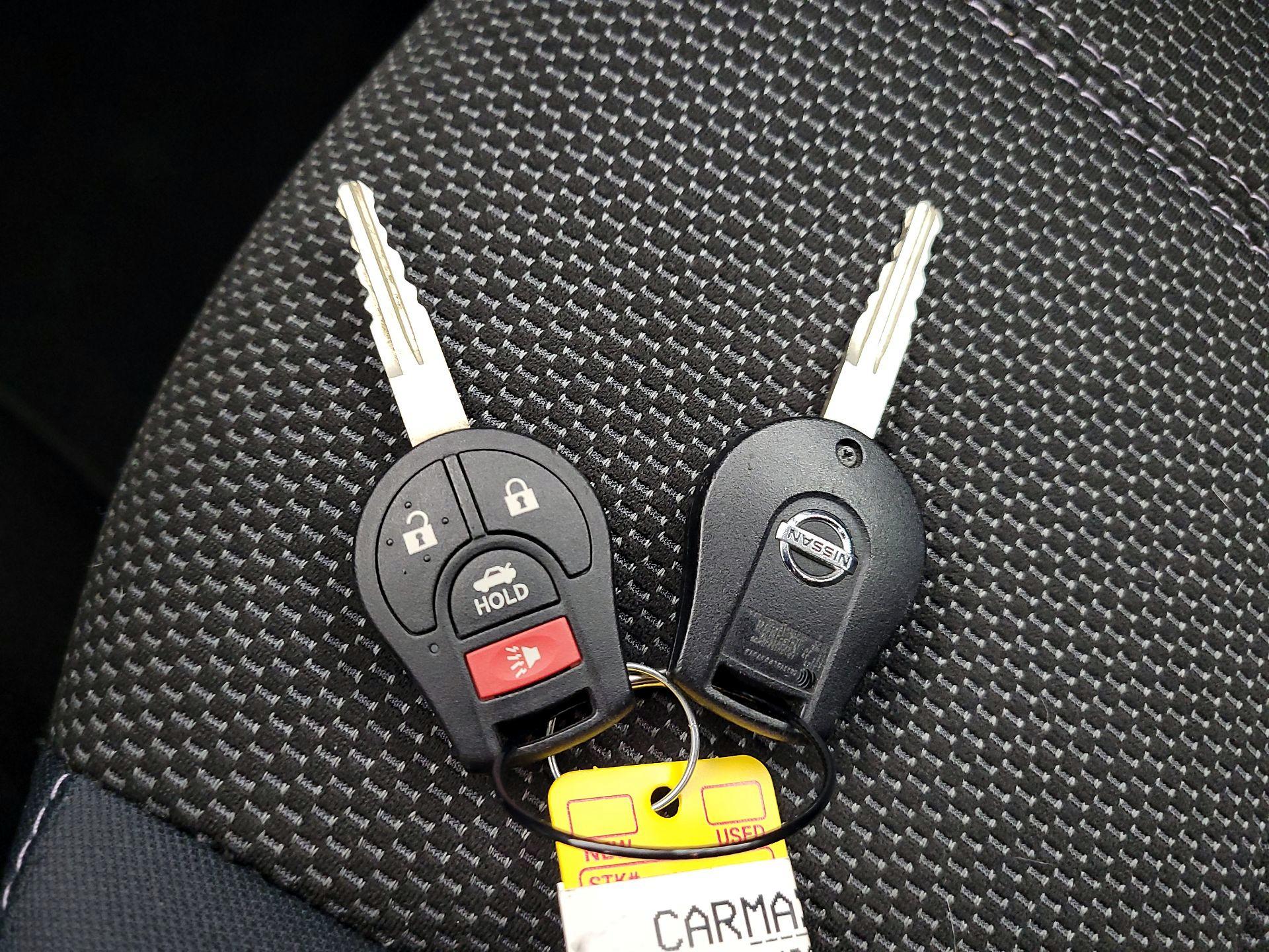 Thumbnail: 2017 Nissan Sentra - 20