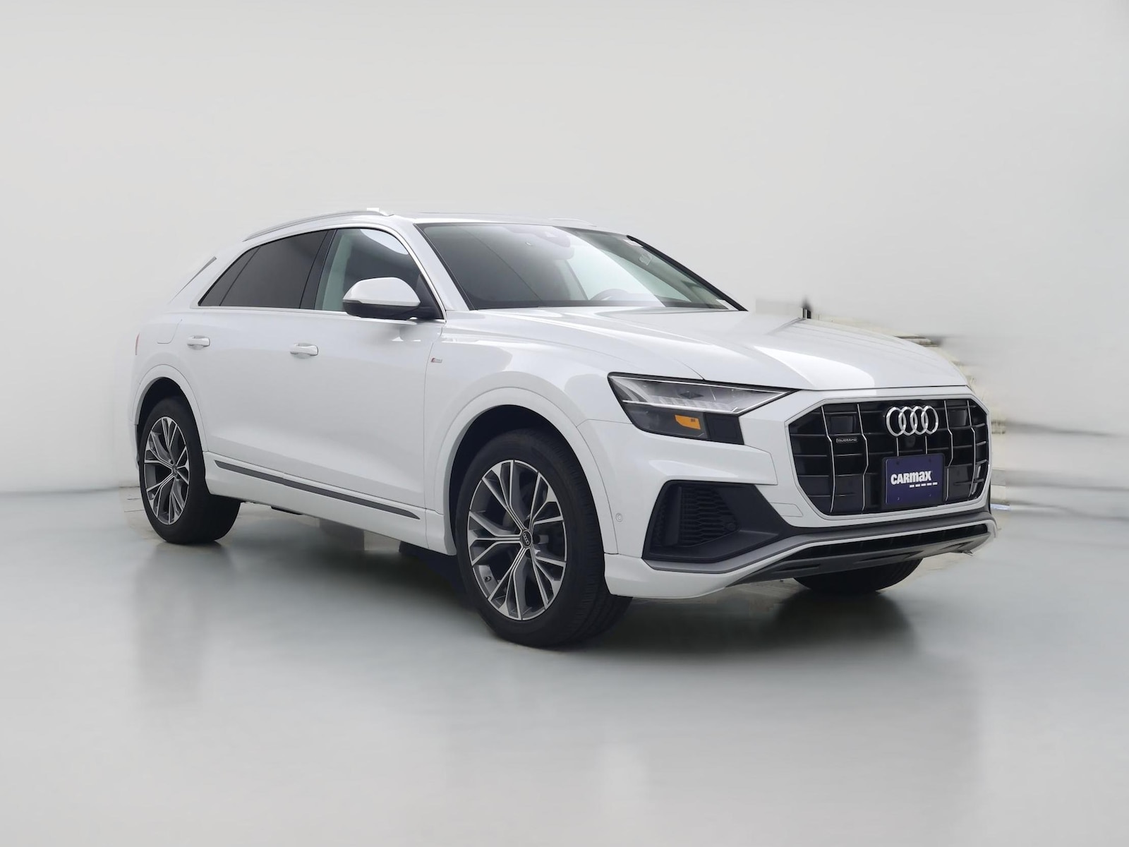2023 Audi Q8