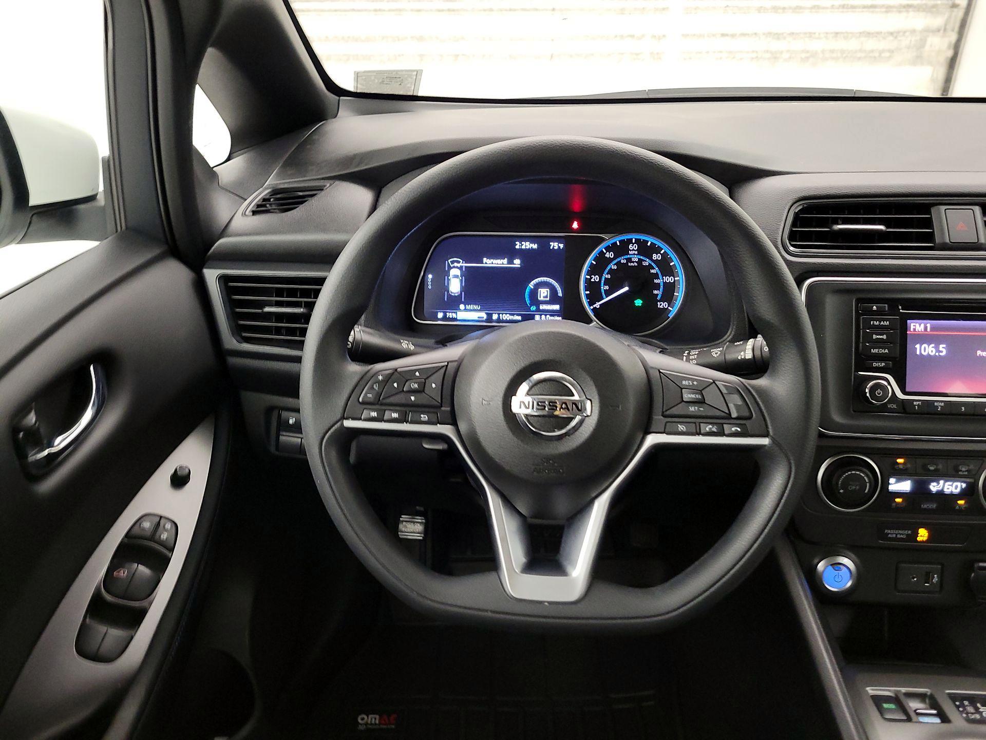 Thumbnail: 2019 Nissan Leaf - 10