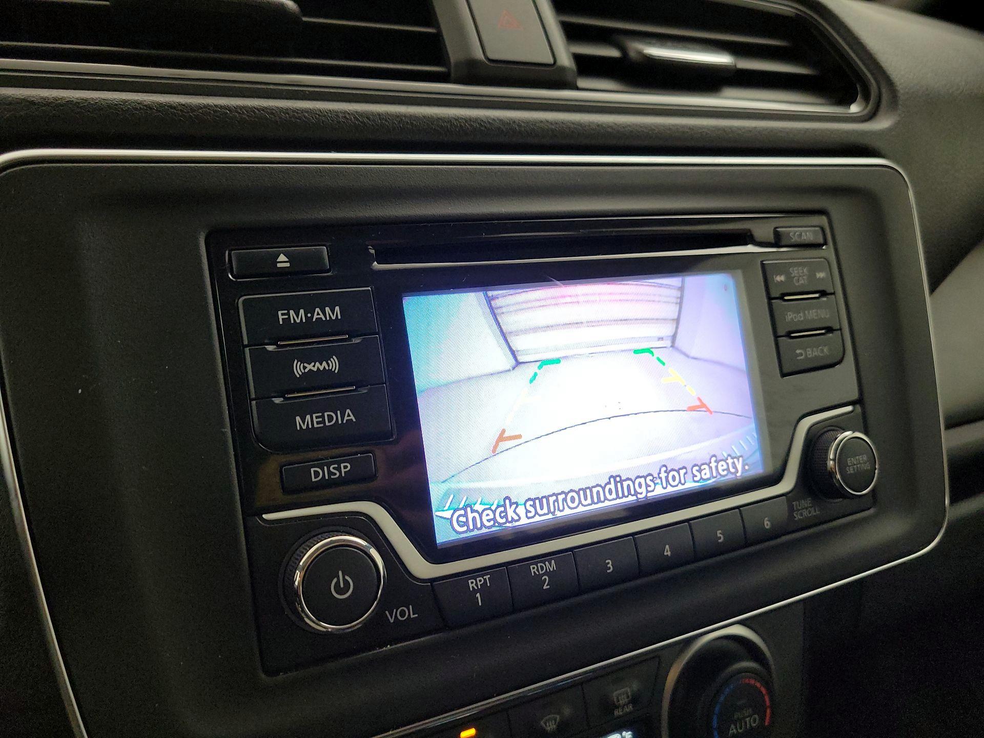 Thumbnail: 2019 Nissan Leaf - 14