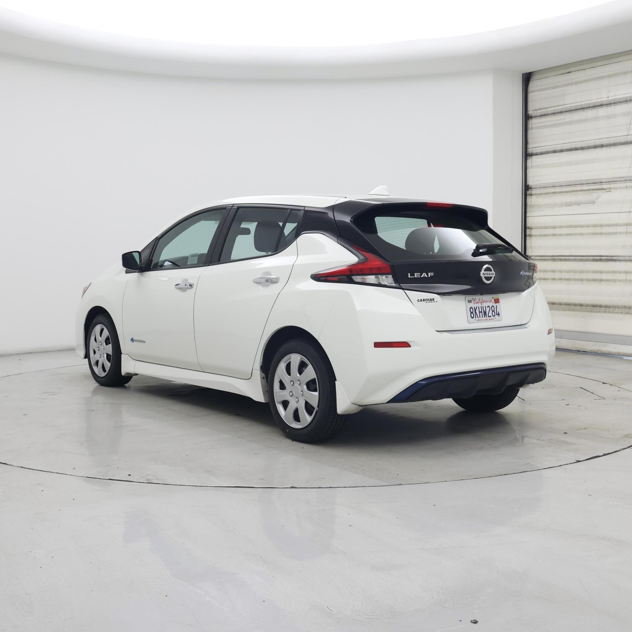 Thumbnail: 2019 Nissan Leaf - 2