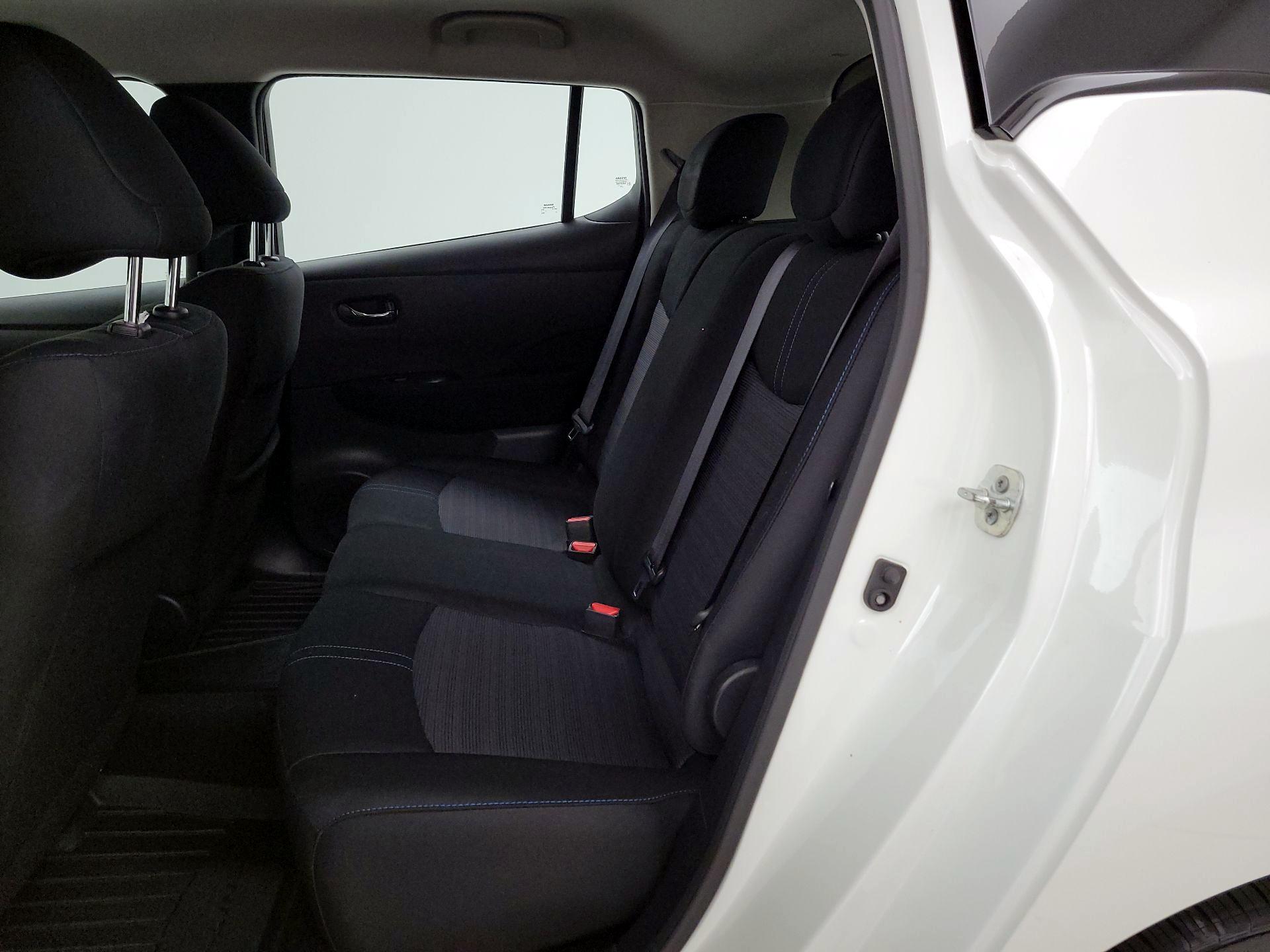 Thumbnail: 2019 Nissan Leaf - 19