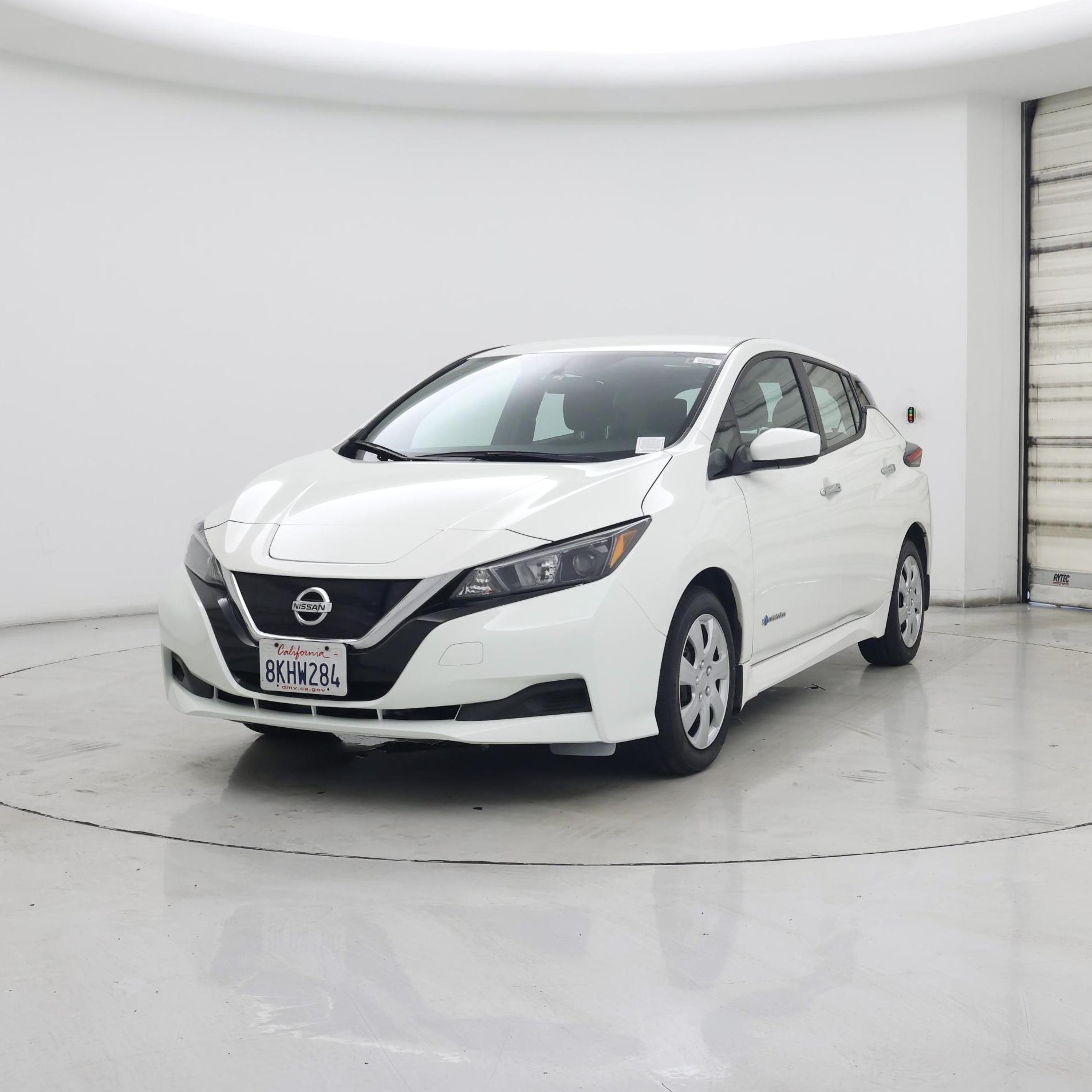 Thumbnail: 2019 Nissan Leaf - 4