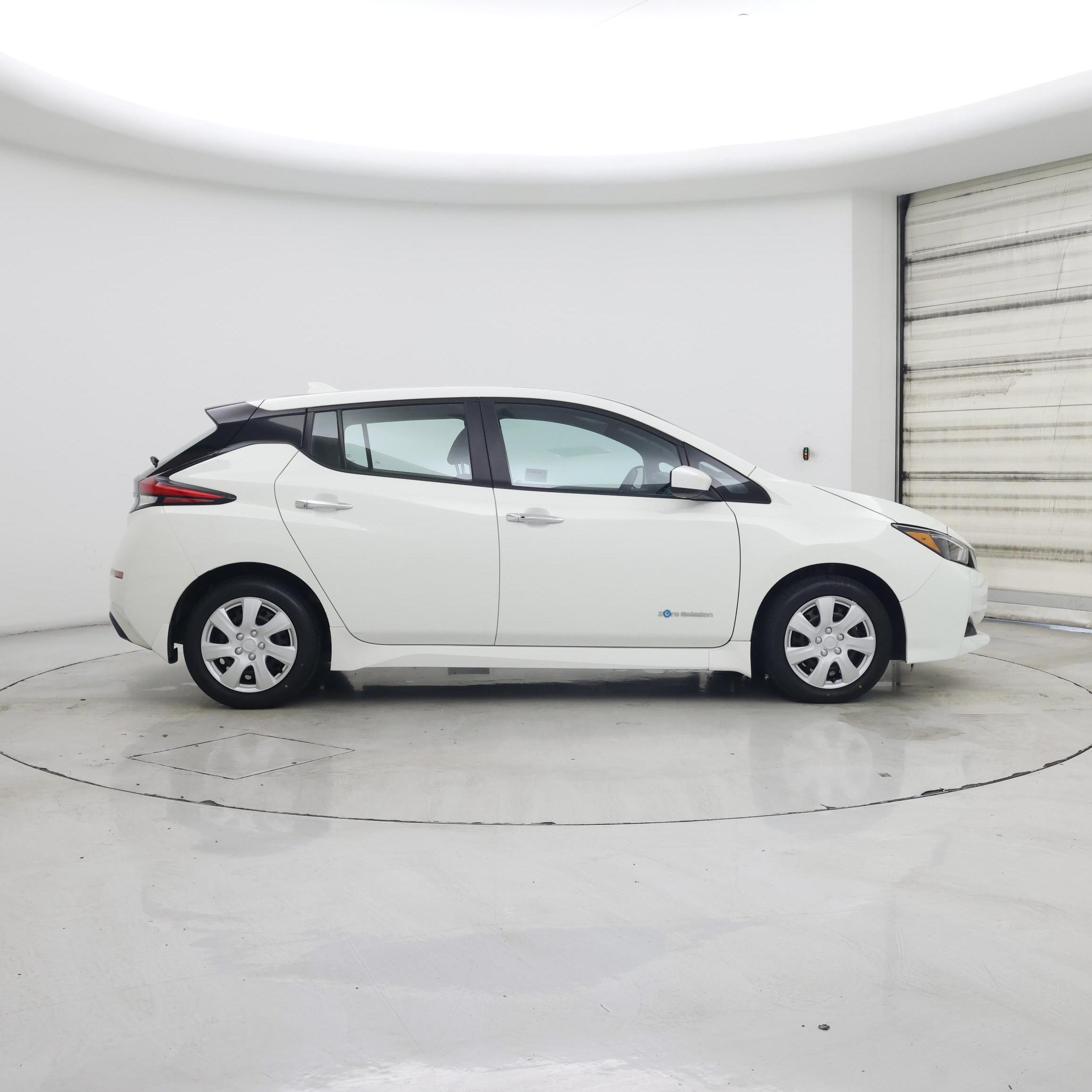 Thumbnail: 2019 Nissan Leaf - 7