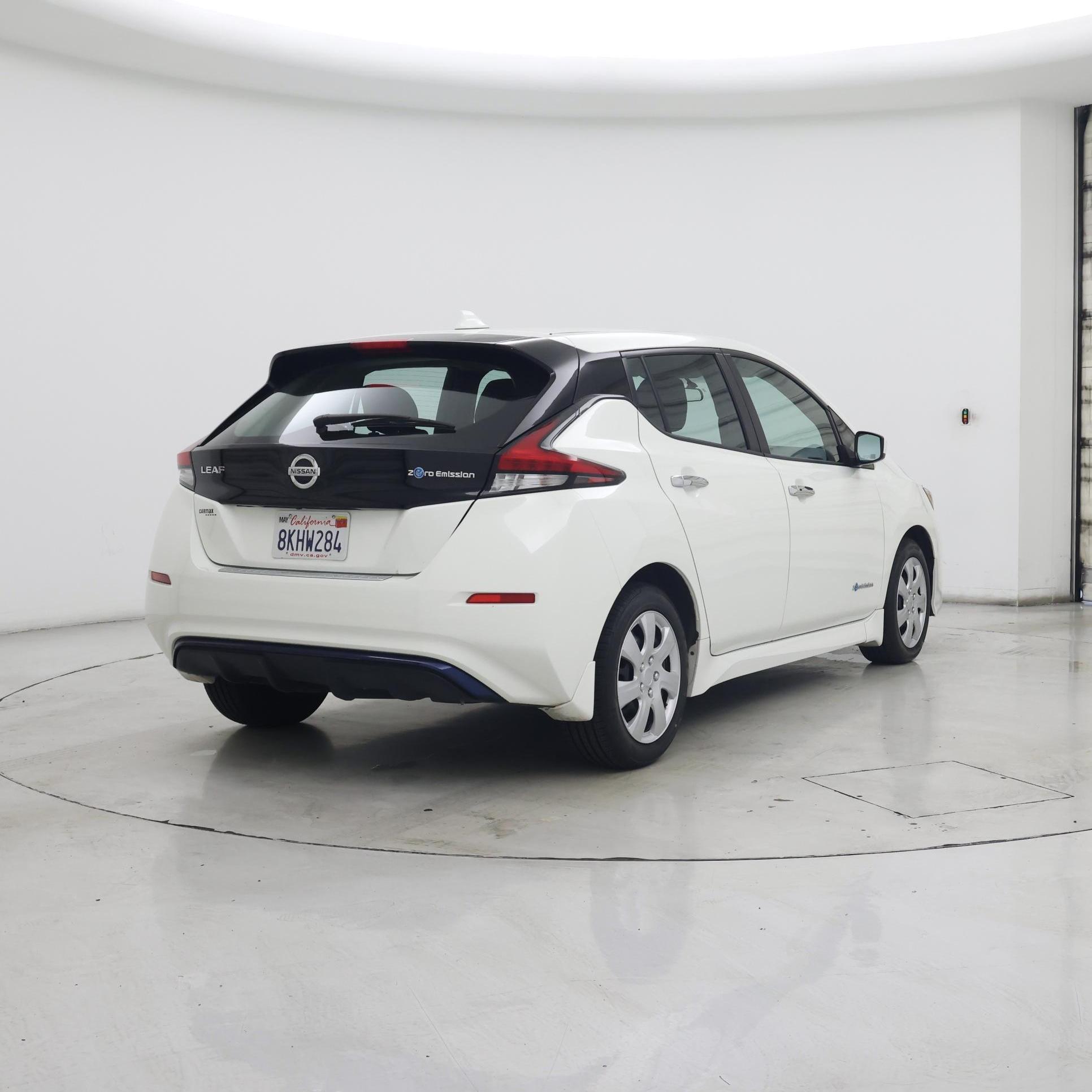 Thumbnail: 2019 Nissan Leaf - 8