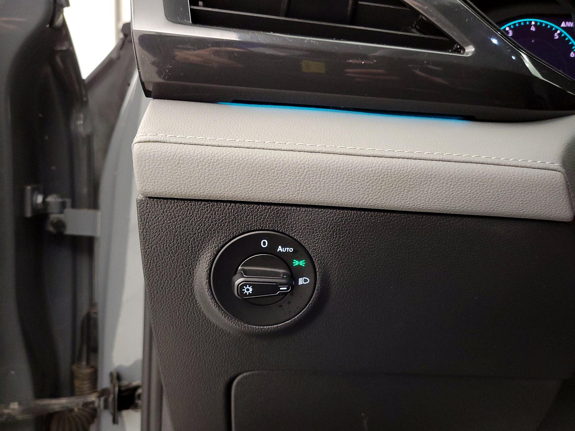 Thumbnail: 2022 Volkswagen Taos - 13