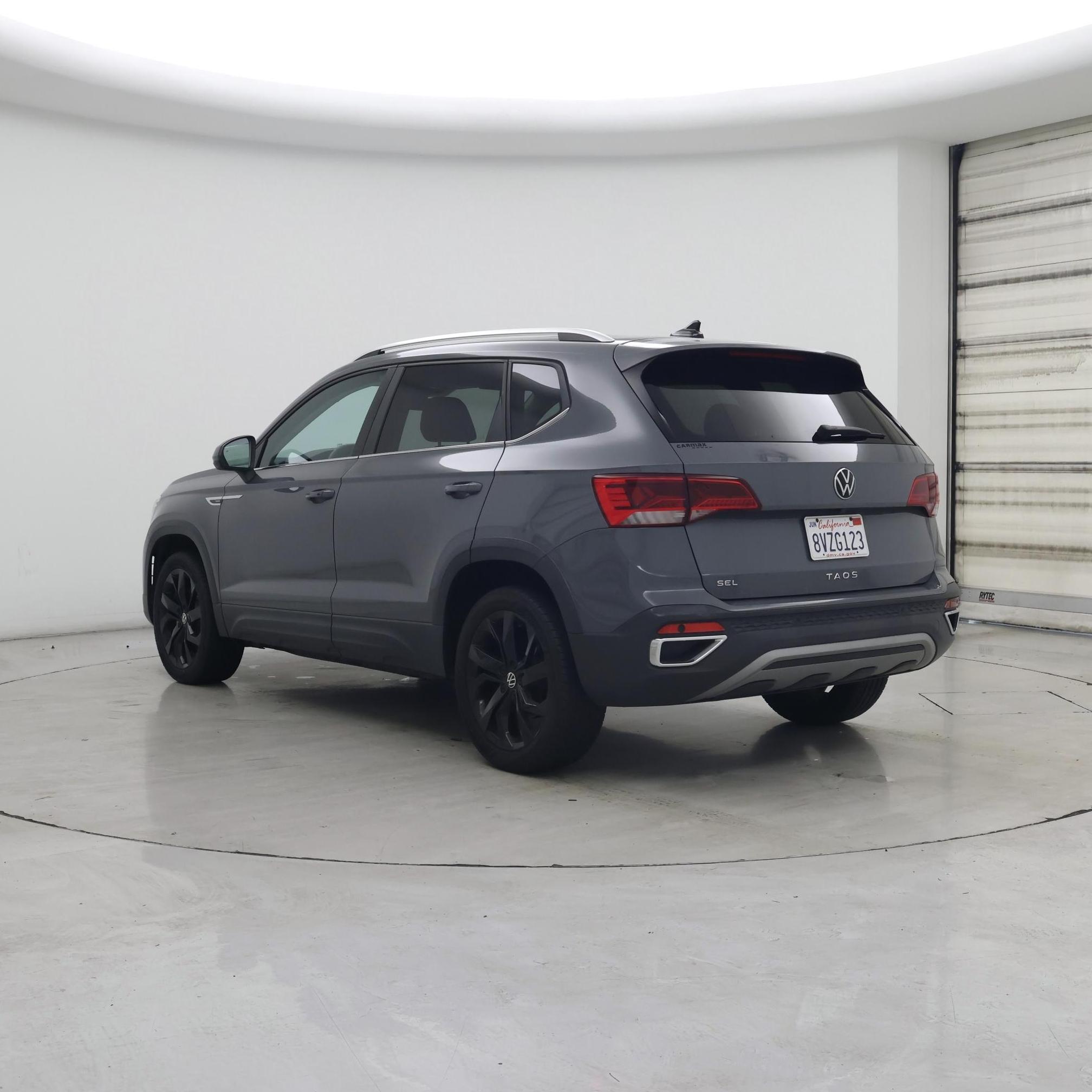 Thumbnail: 2022 Volkswagen Taos - 2