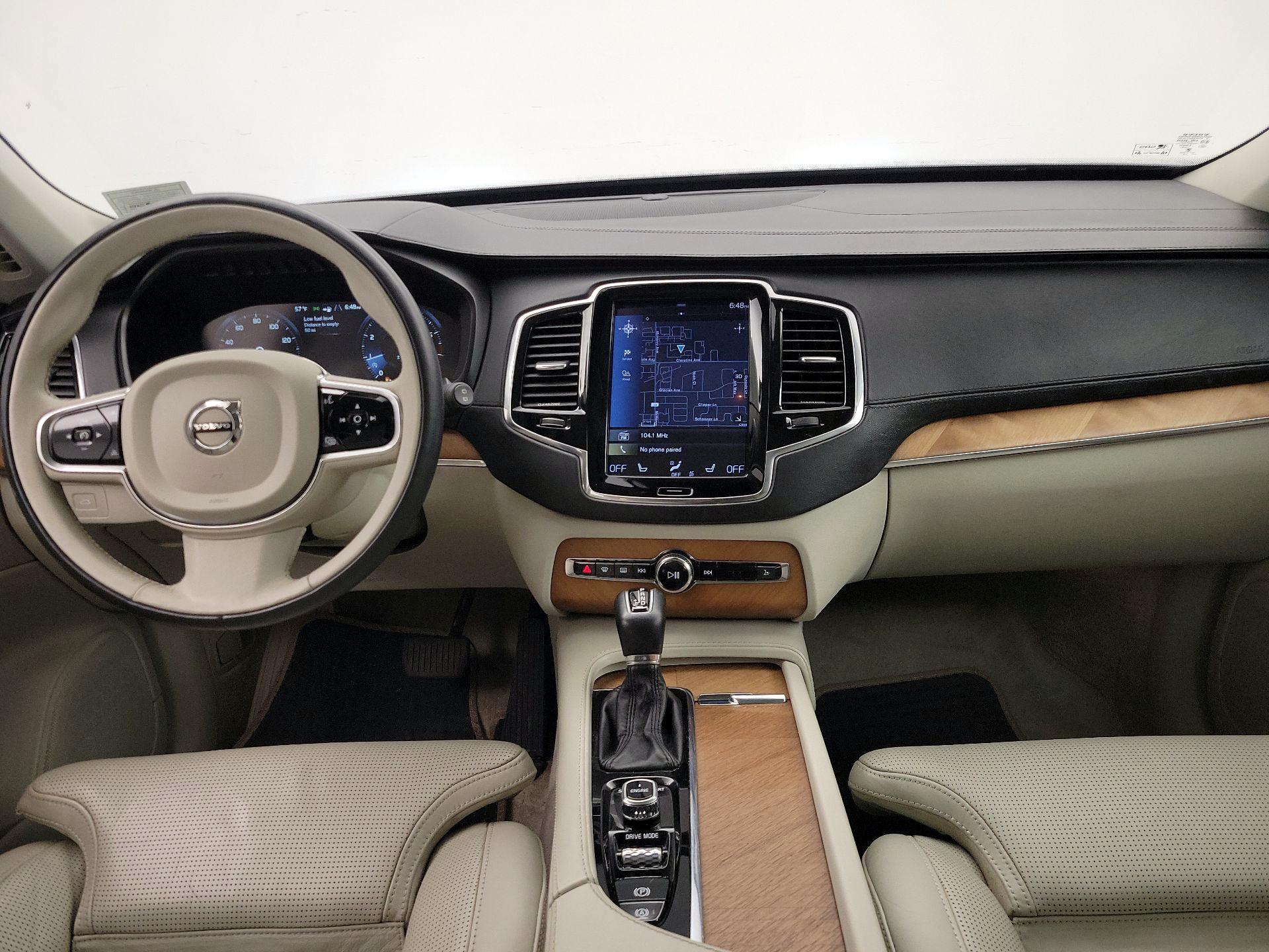 Thumbnail: 2016 Volvo XC90 - 9