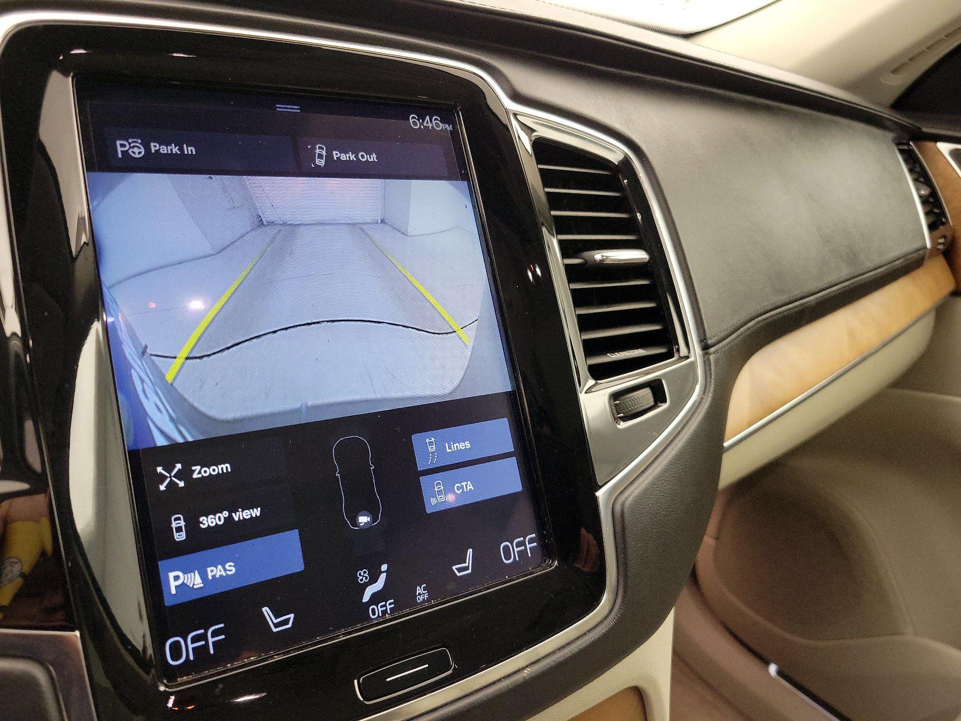 Thumbnail: 2016 Volvo XC90 - 15