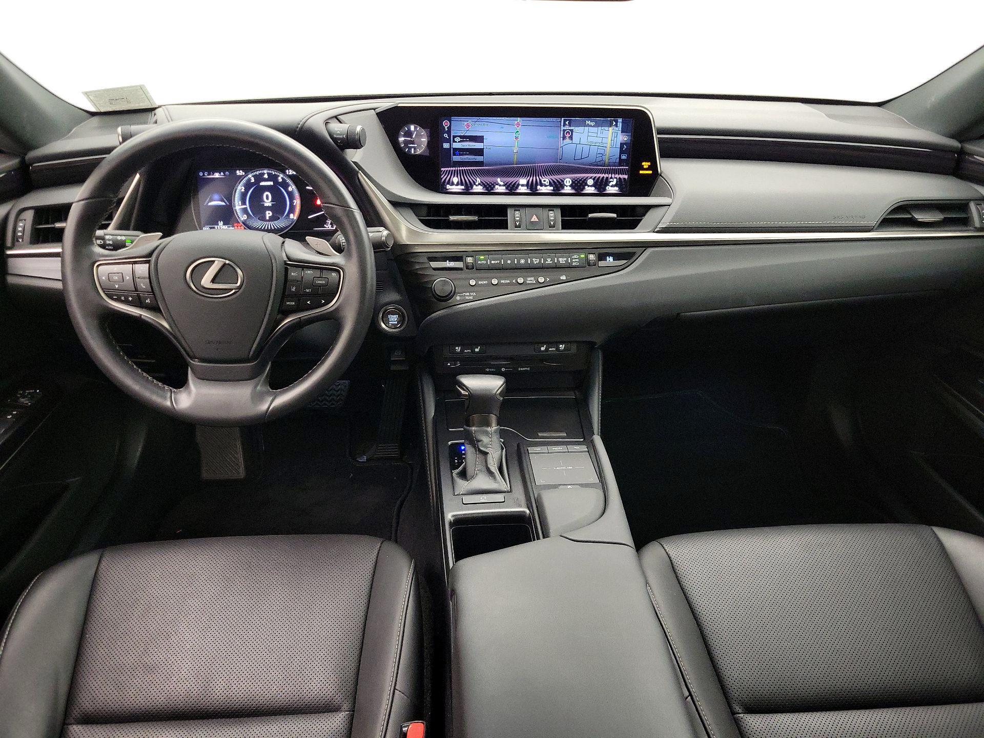 Thumbnail: 2020 Lexus ES - 9