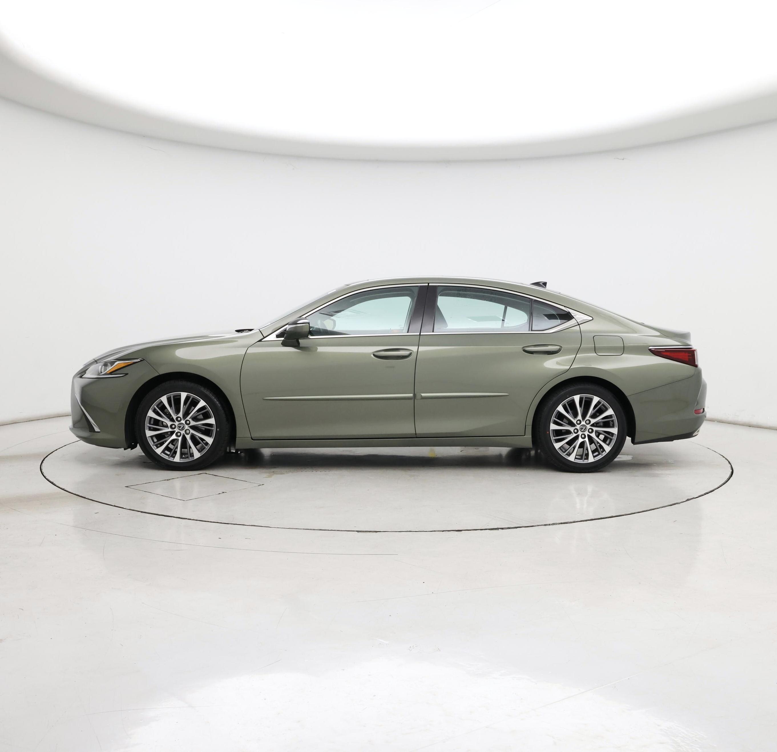 Thumbnail: 2020 Lexus ES - 3