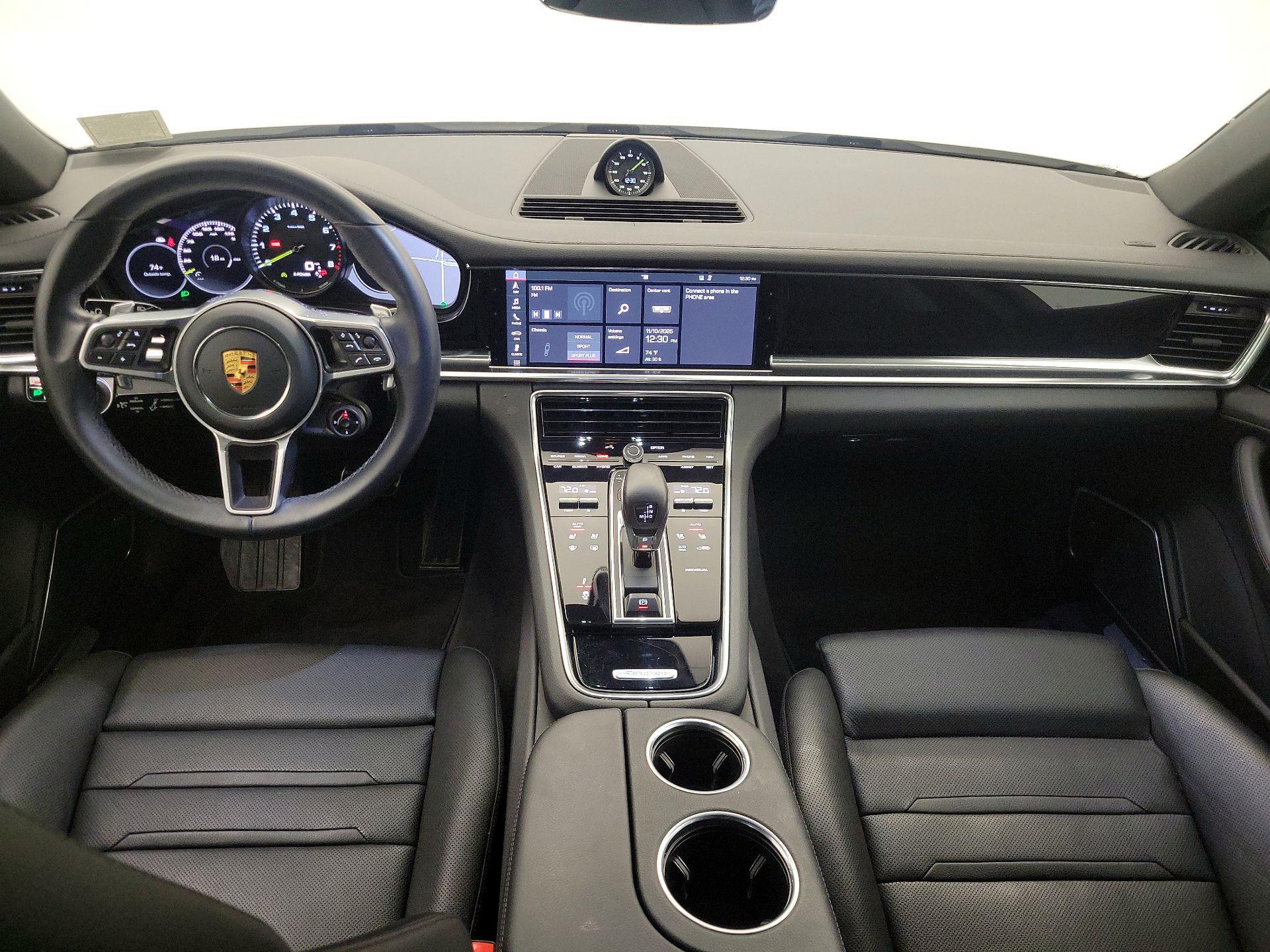 Thumbnail: 2020 Porsche Panamera - 9