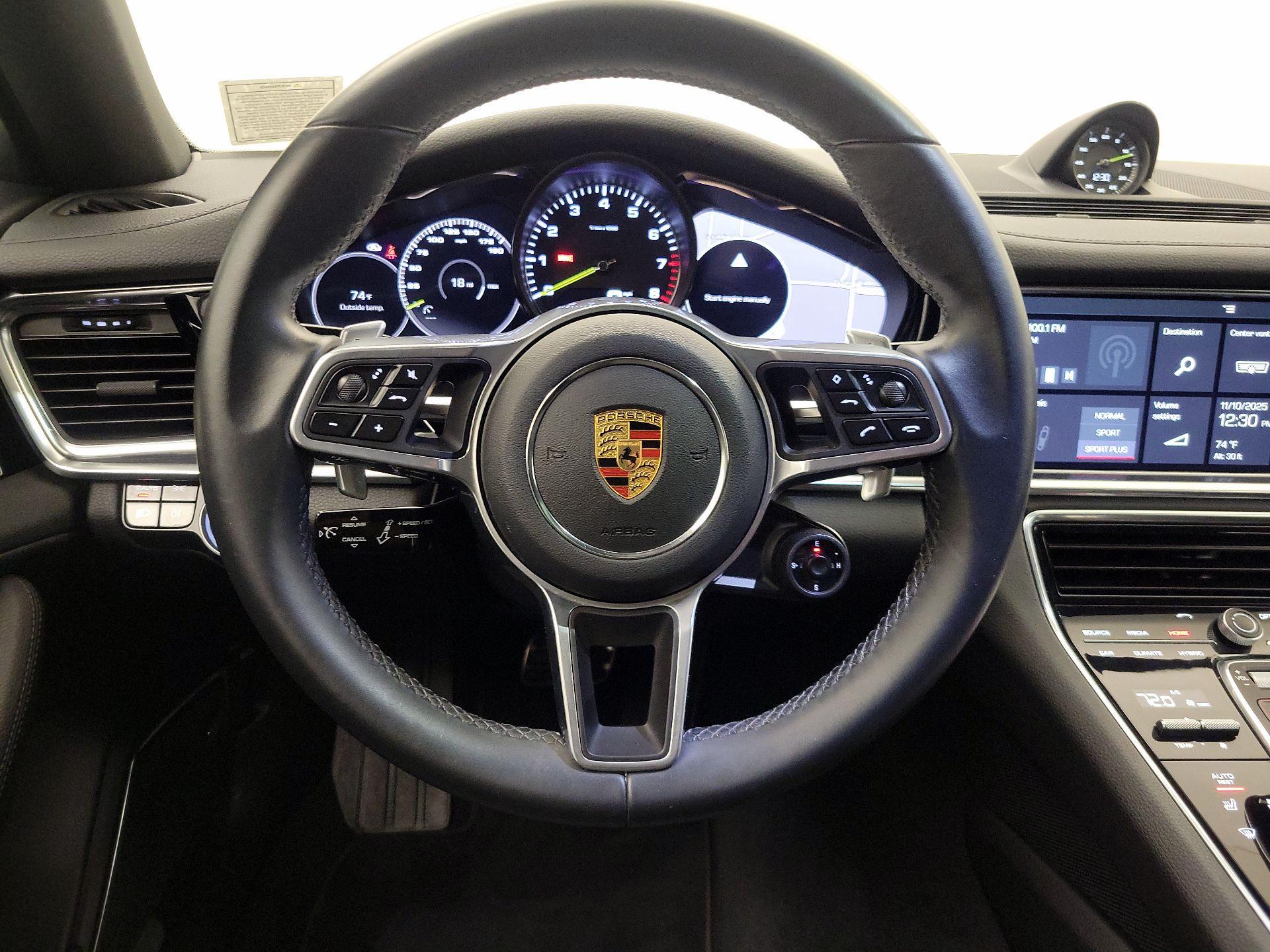 Thumbnail: 2020 Porsche Panamera - 10