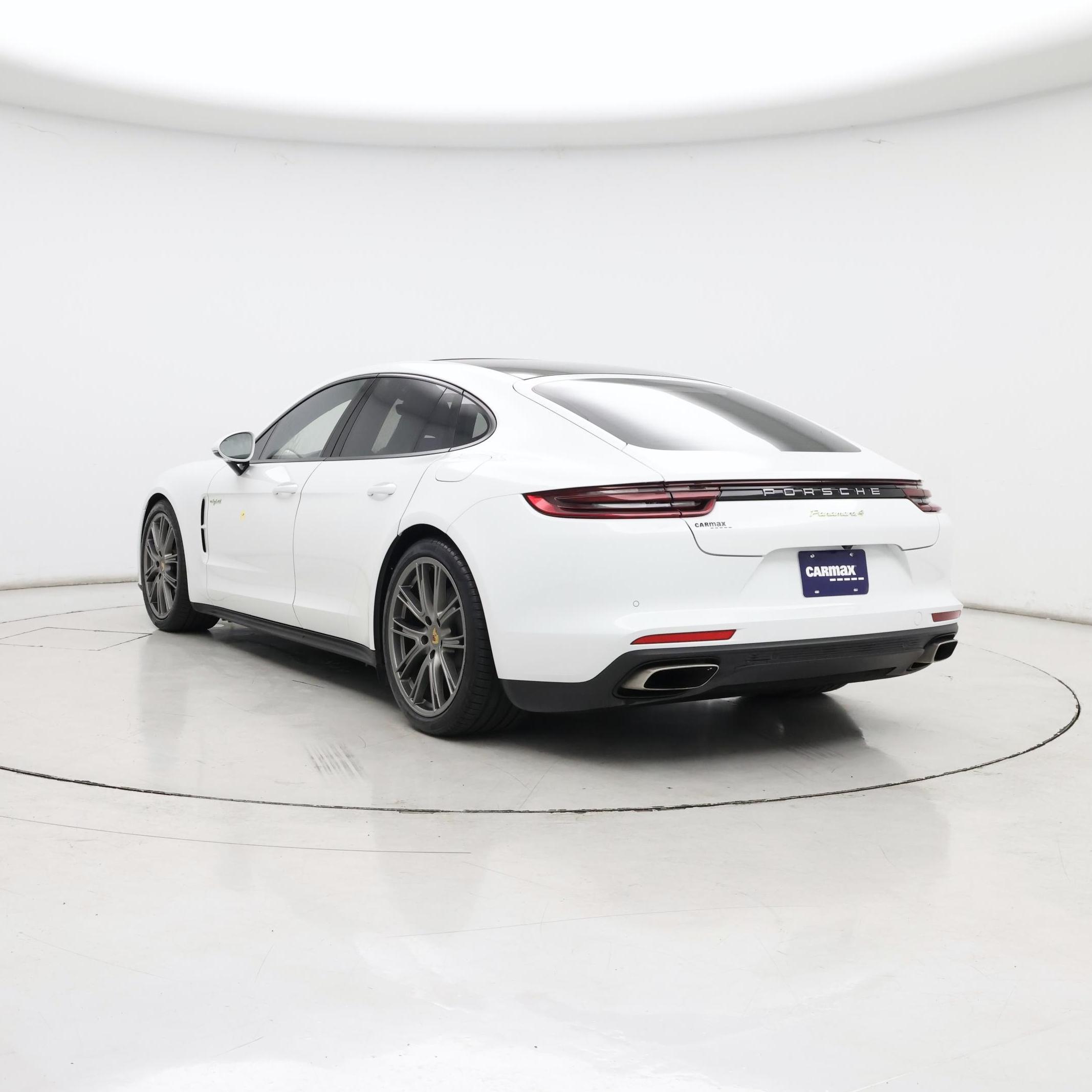 Thumbnail: 2020 Porsche Panamera - 2