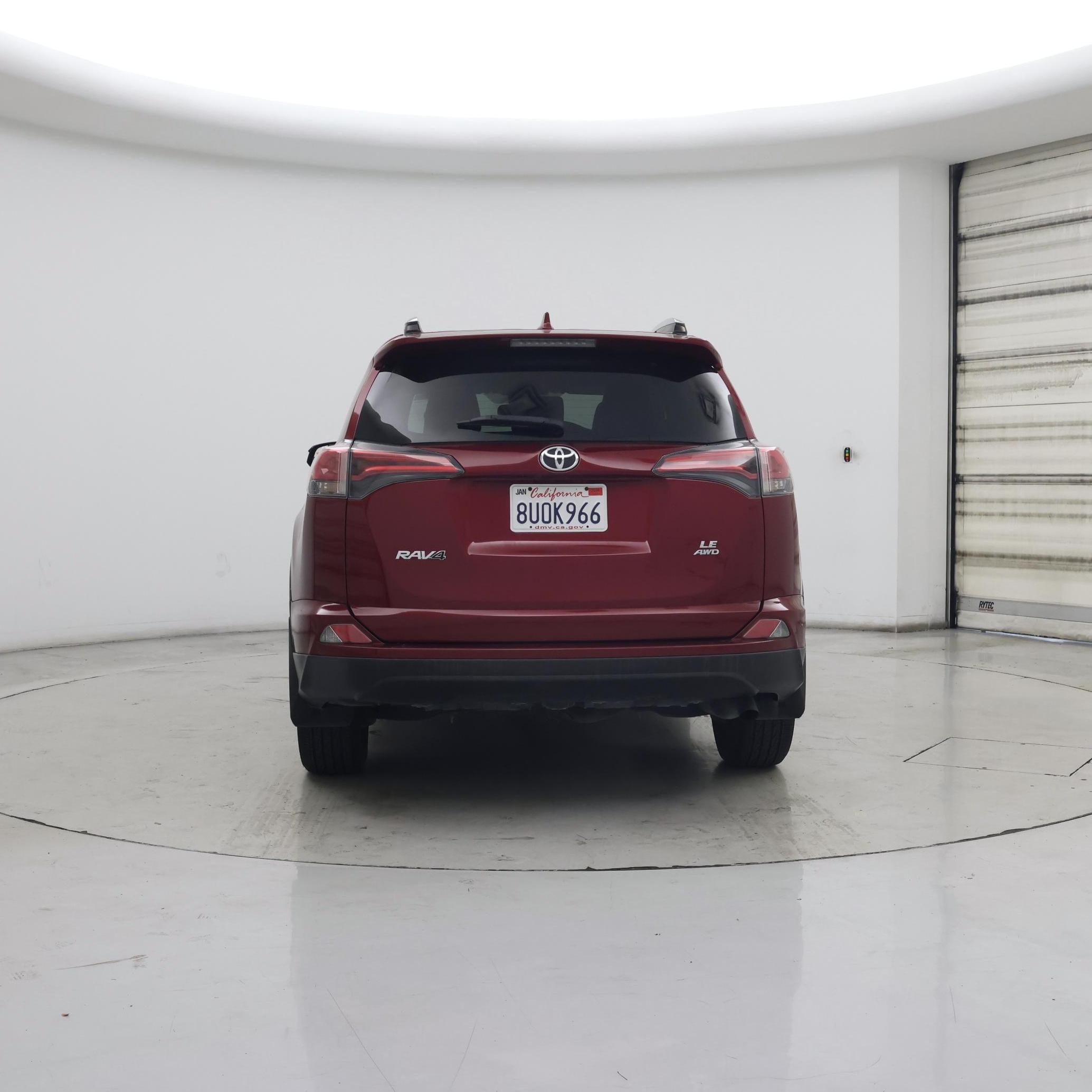 Thumbnail: 2018 Toyota RAV4 - 6