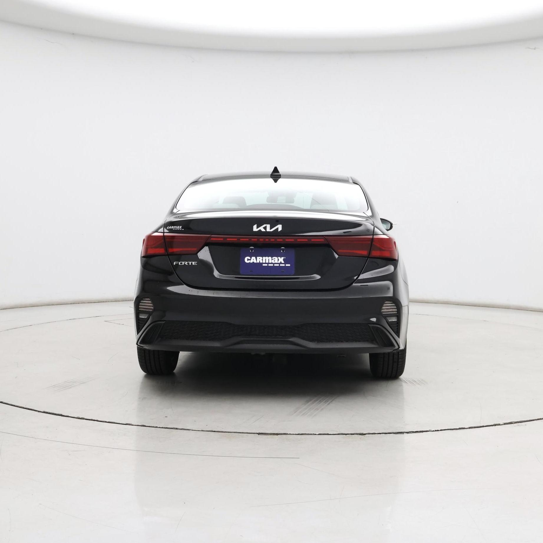 Thumbnail: 2023 Kia Forte - 6