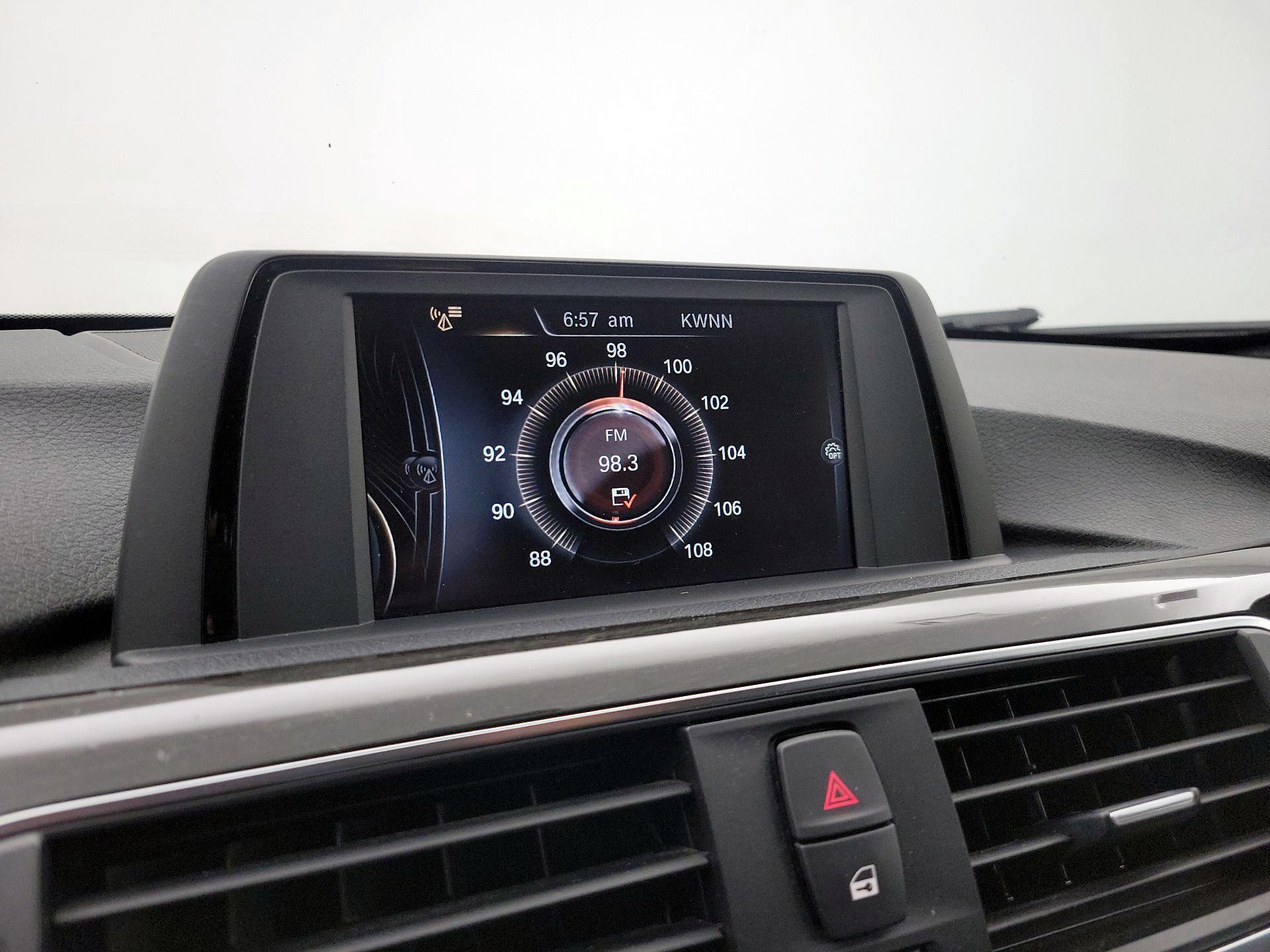 Thumbnail: 2016 BMW 3 Series - 15