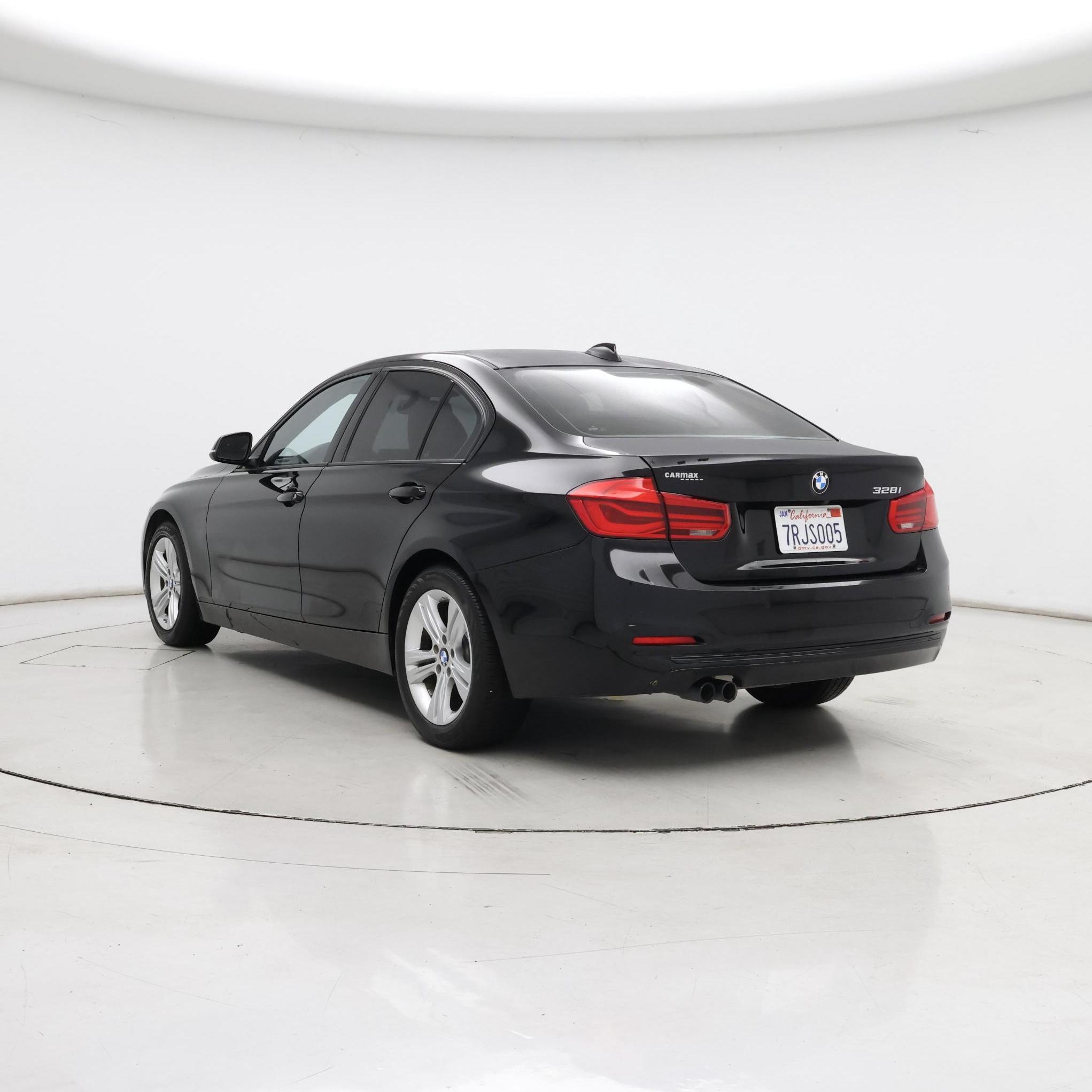 Thumbnail: 2016 BMW 3 Series - 2