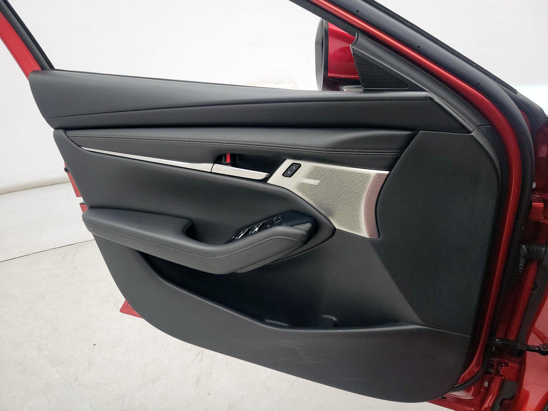 Thumbnail: 2019 Mazda Mazda3 - 12