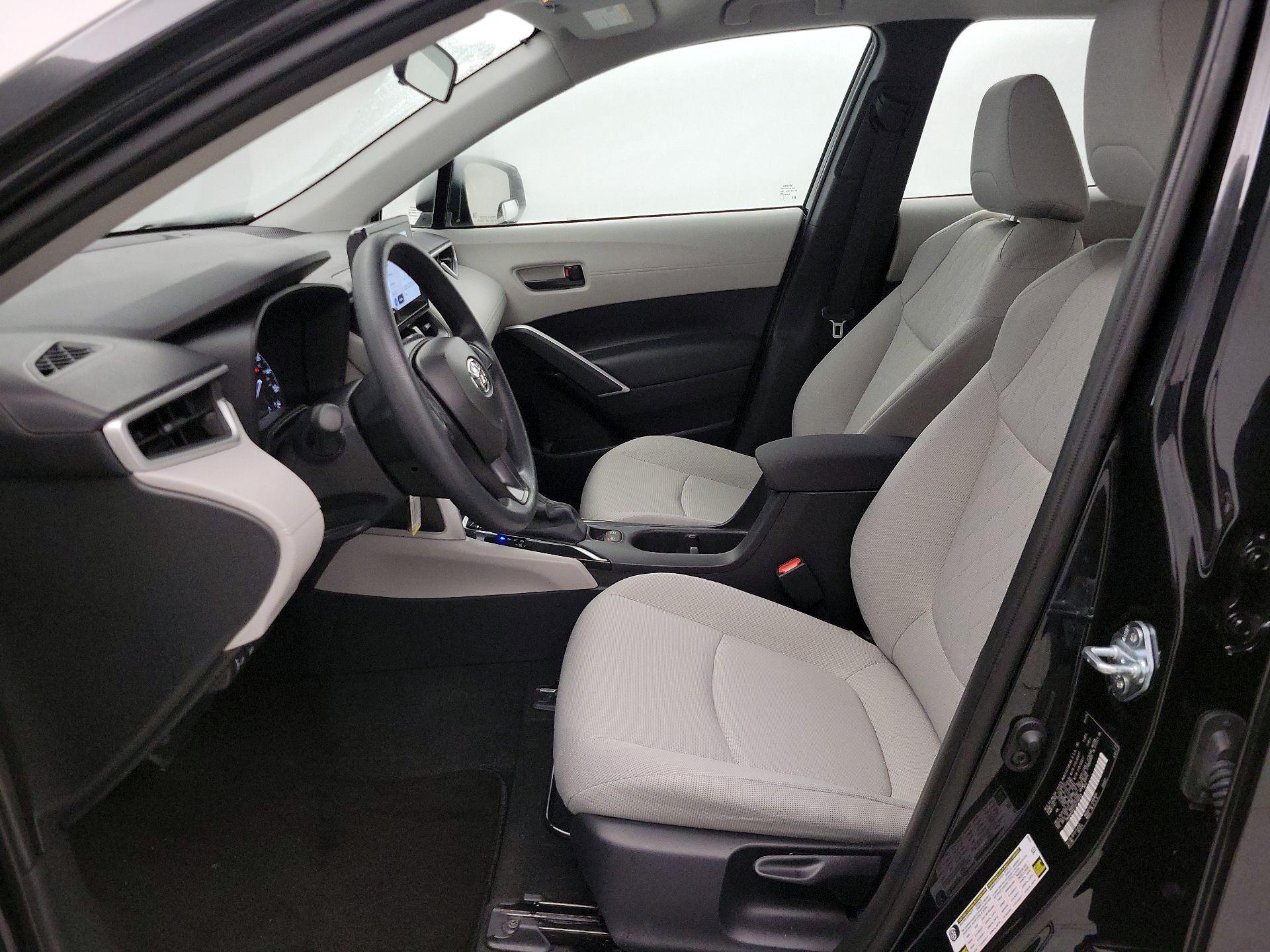 Thumbnail: 2025 Toyota Corolla Cross - 11