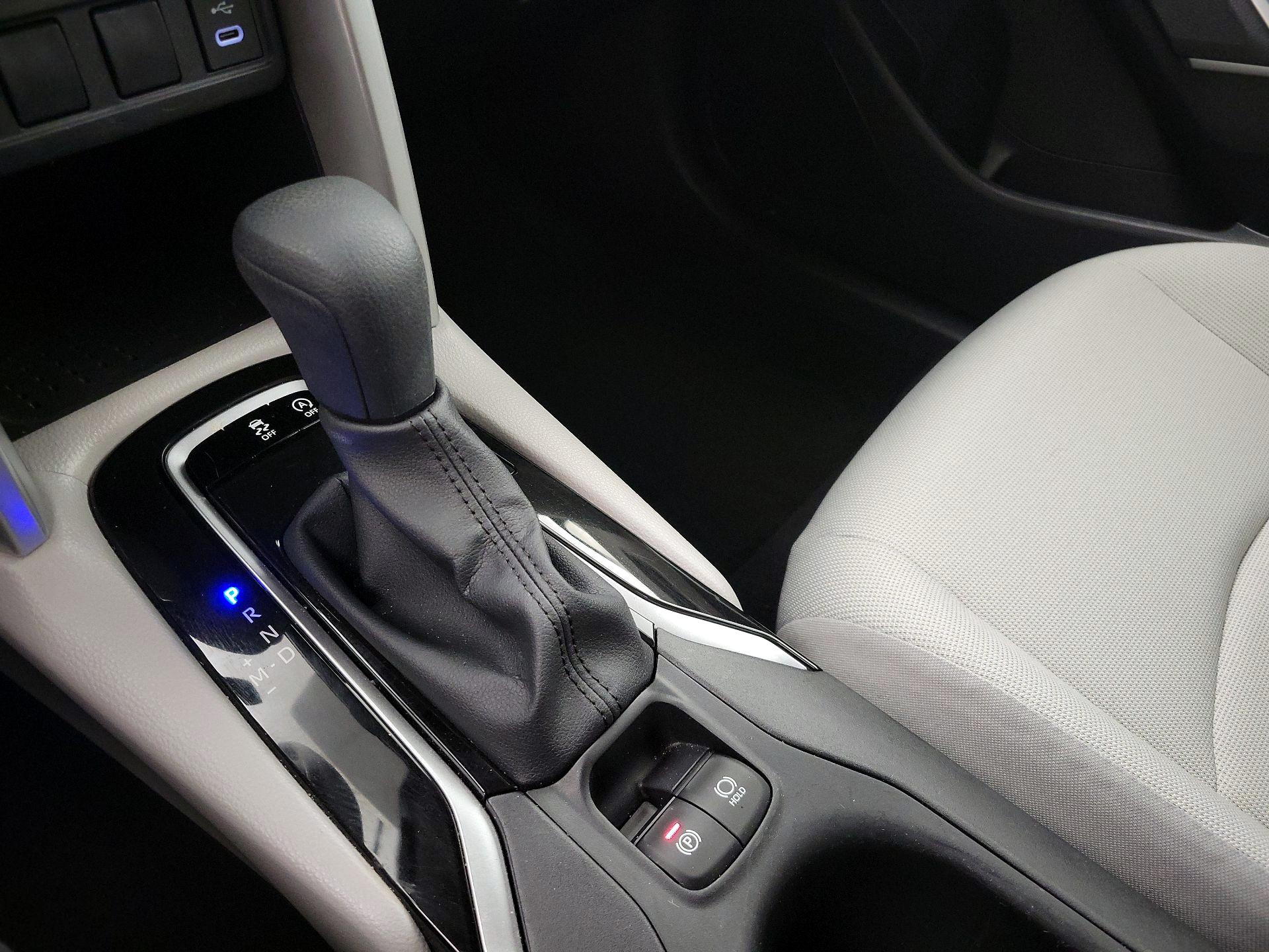 Thumbnail: 2025 Toyota Corolla Cross - 17