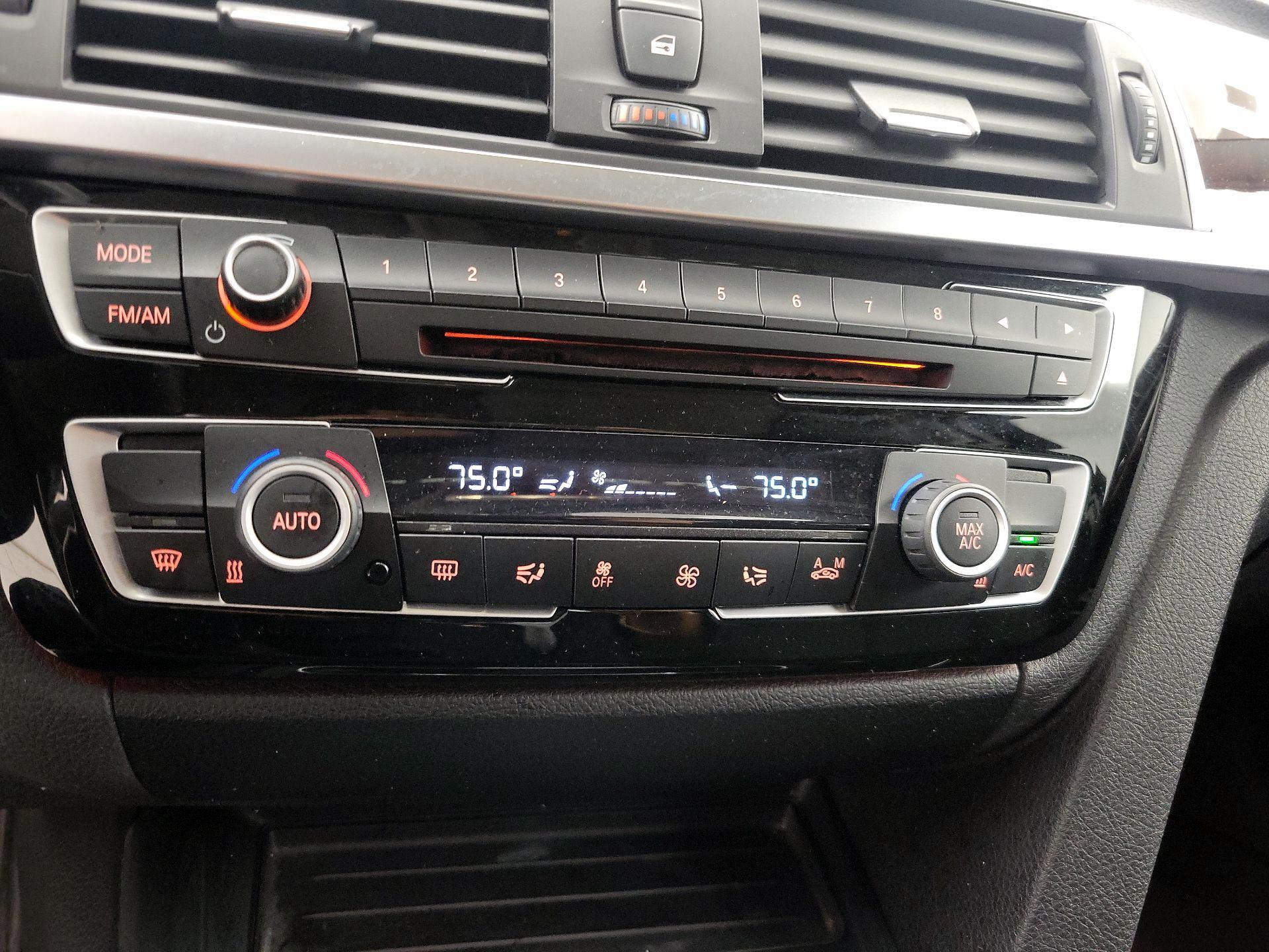 Thumbnail: 2016 BMW 3 Series - 16