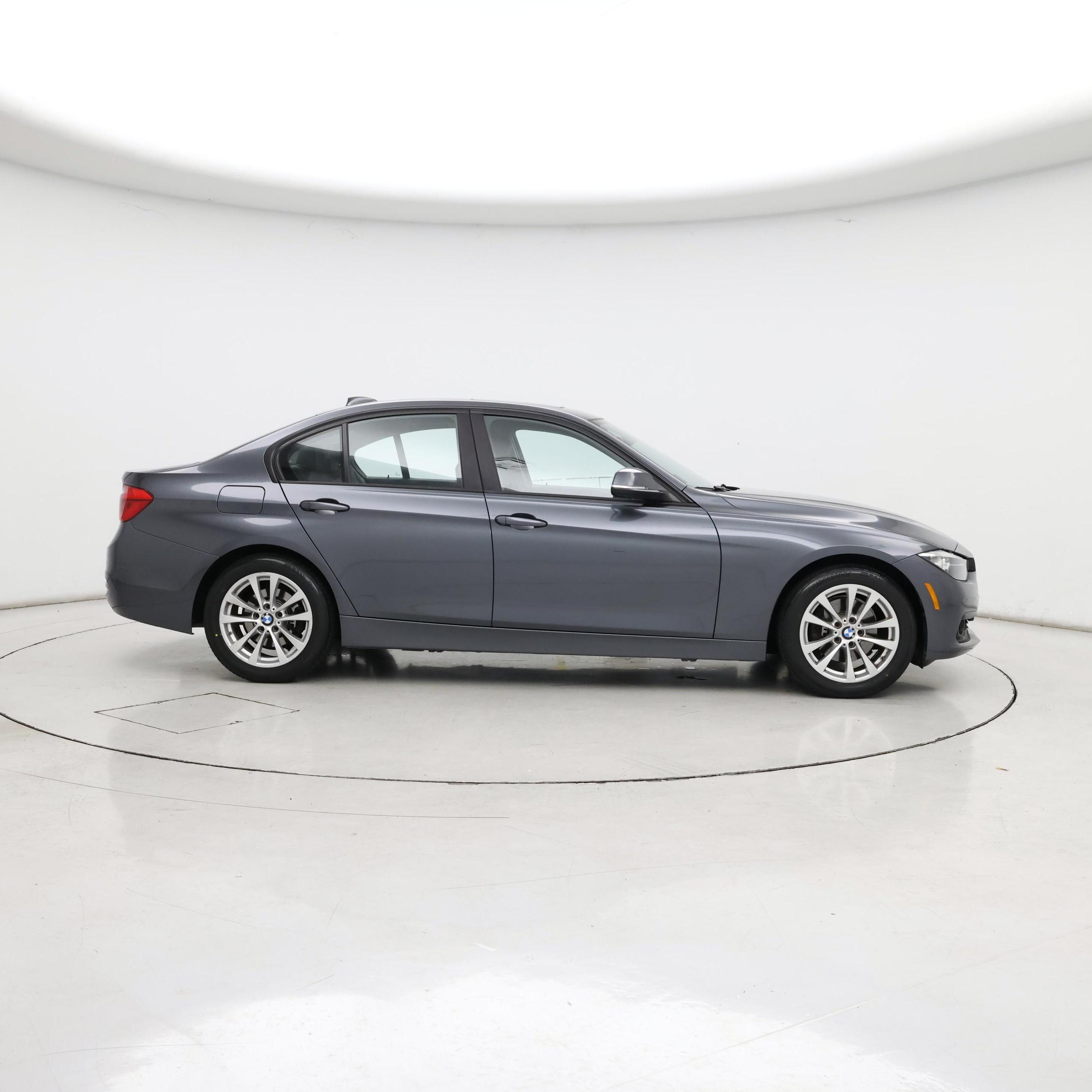 Thumbnail: 2016 BMW 3 Series - 7
