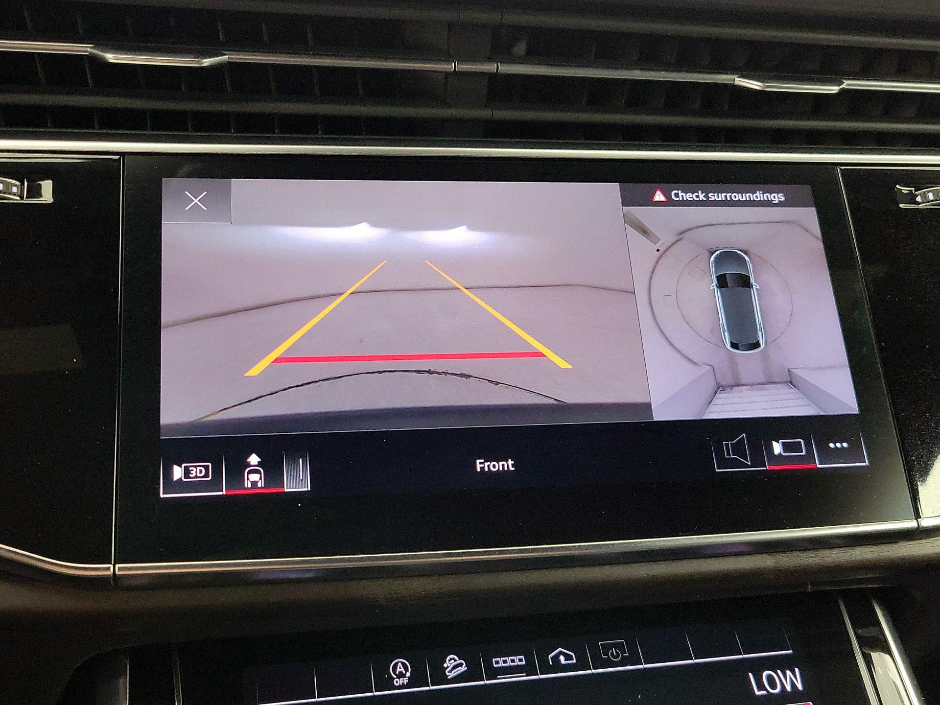 Thumbnail: 2021 Audi Q8 - 15