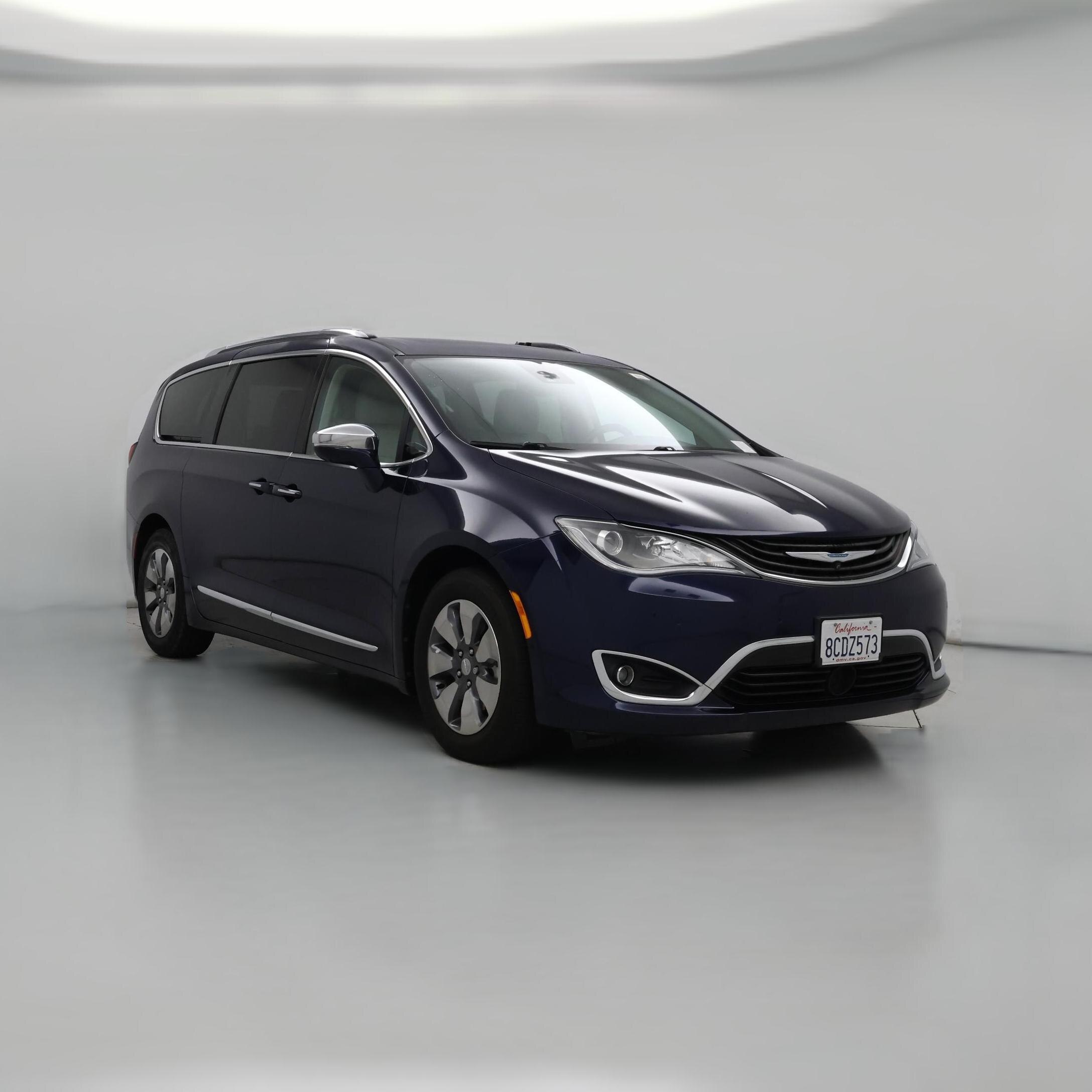 Thumbnail: 2018 Chrysler Pacifica - 1