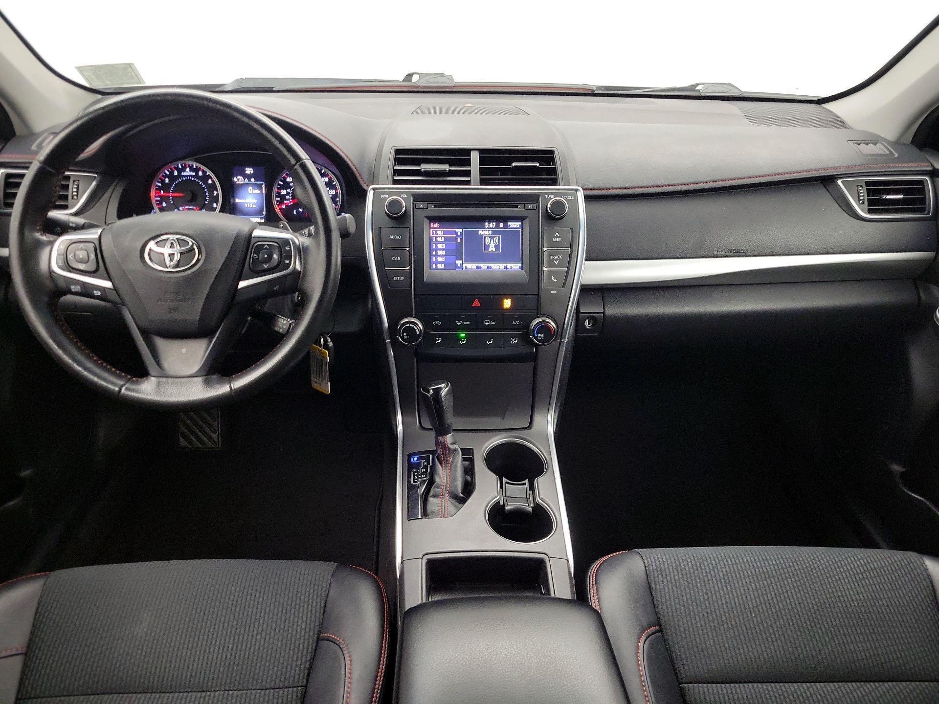 Thumbnail: 2016 Toyota Camry - 9