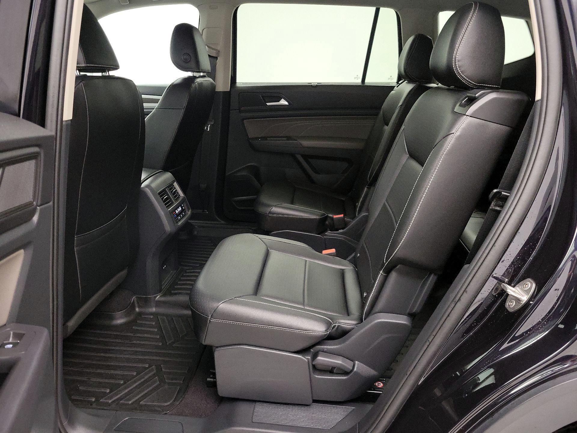 Thumbnail: 2021 Volkswagen Atlas - 20