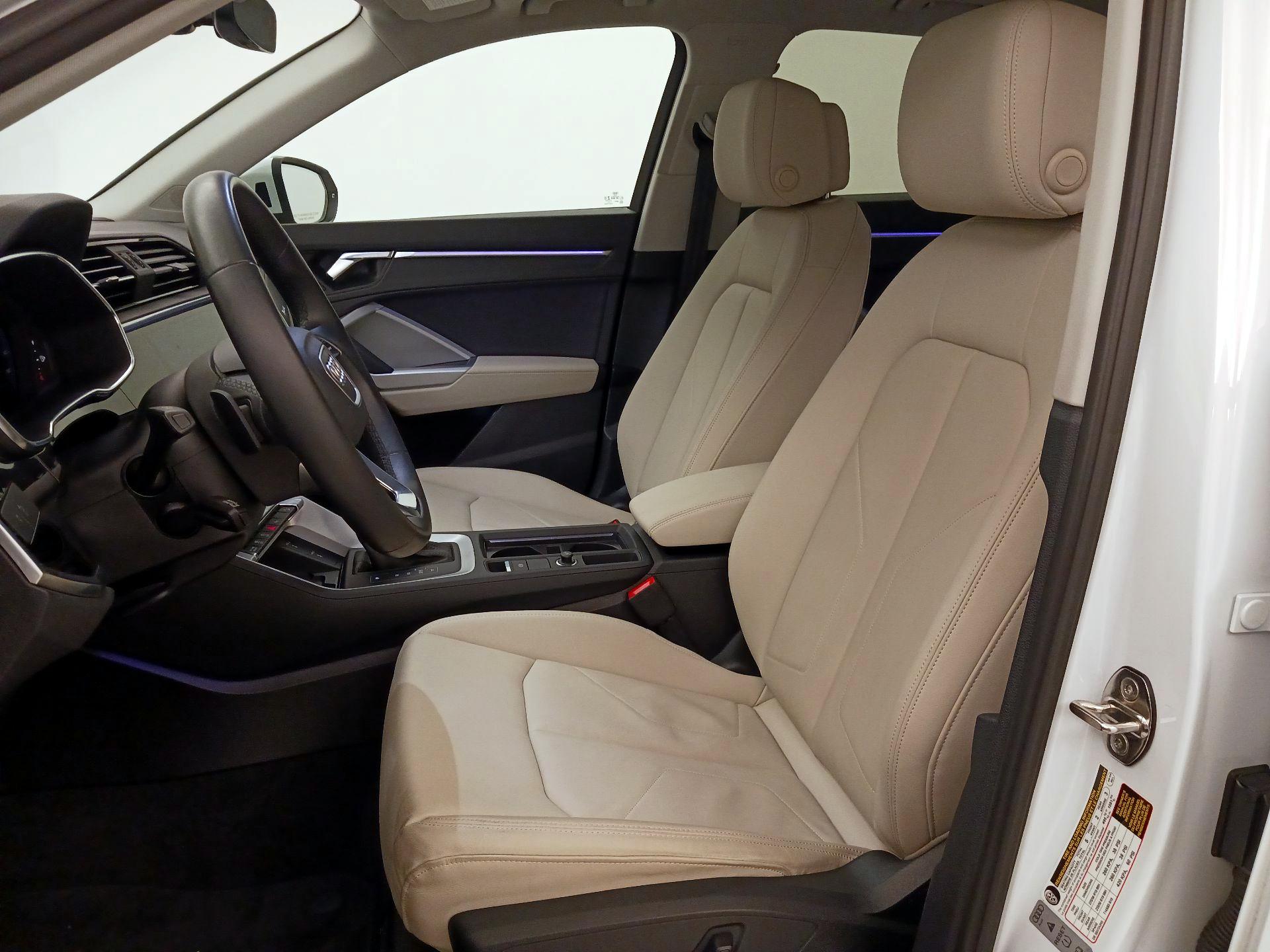 Thumbnail: 2022 Audi Q3 - 11