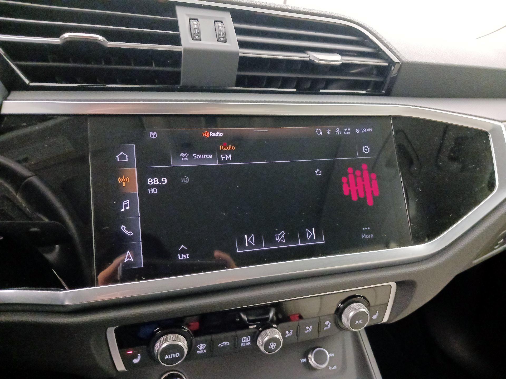 Thumbnail: 2022 Audi Q3 - 15