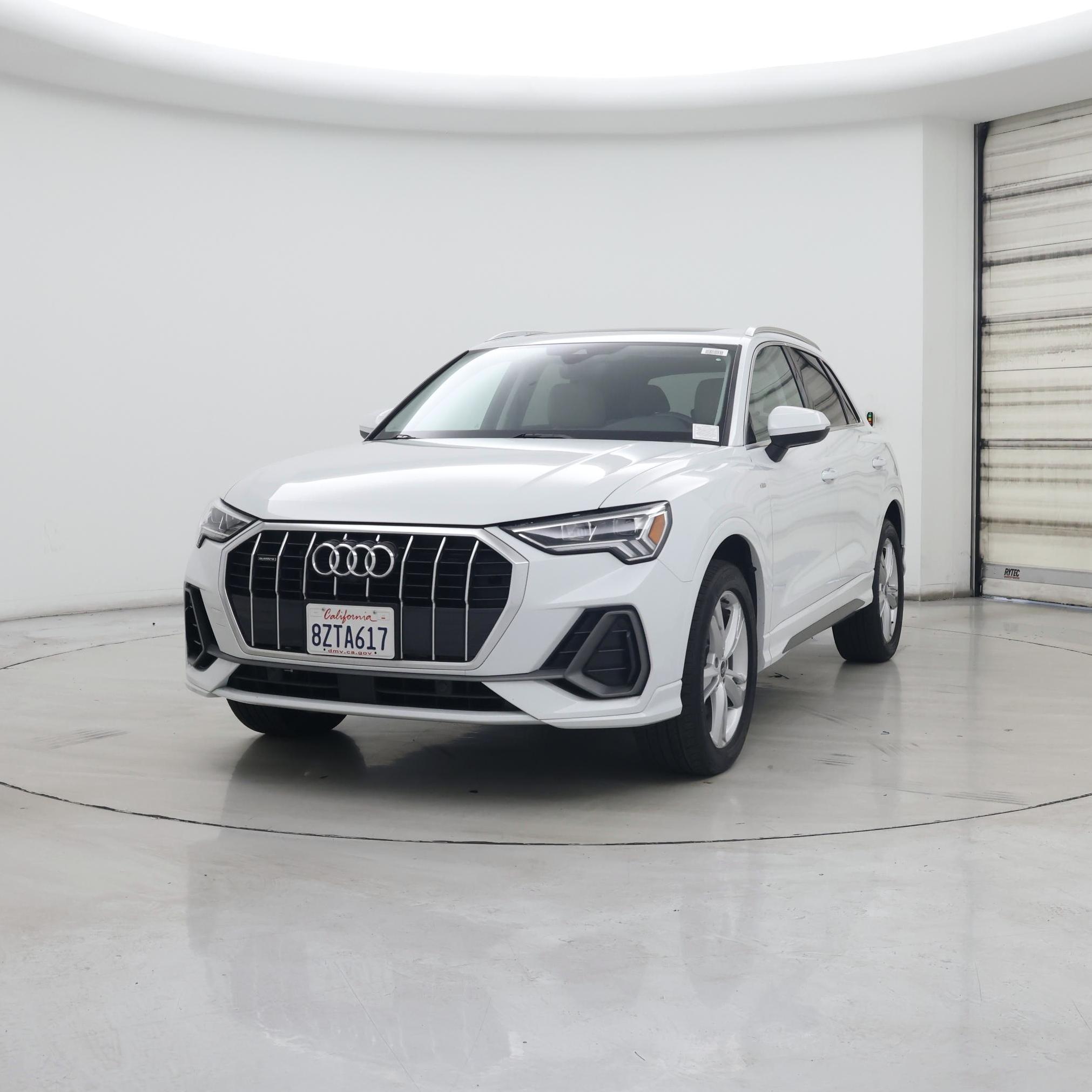 Thumbnail: 2022 Audi Q3 - 4