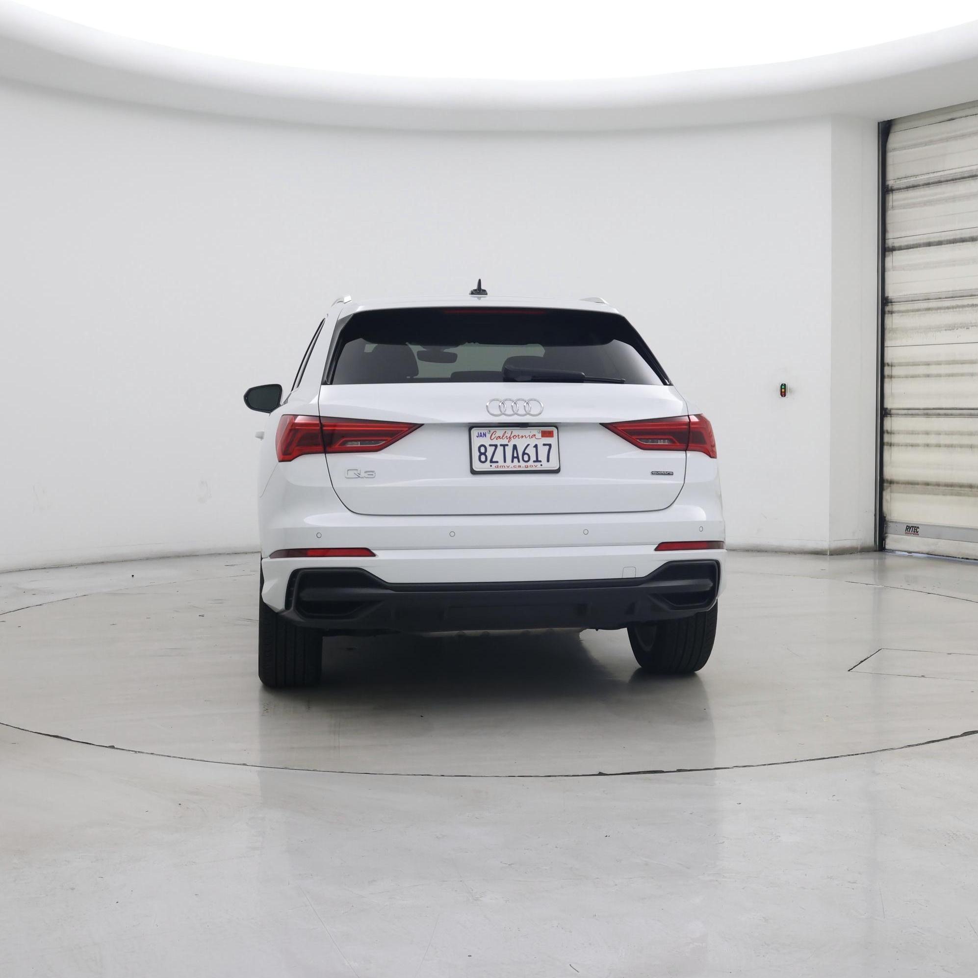 Thumbnail: 2022 Audi Q3 - 6