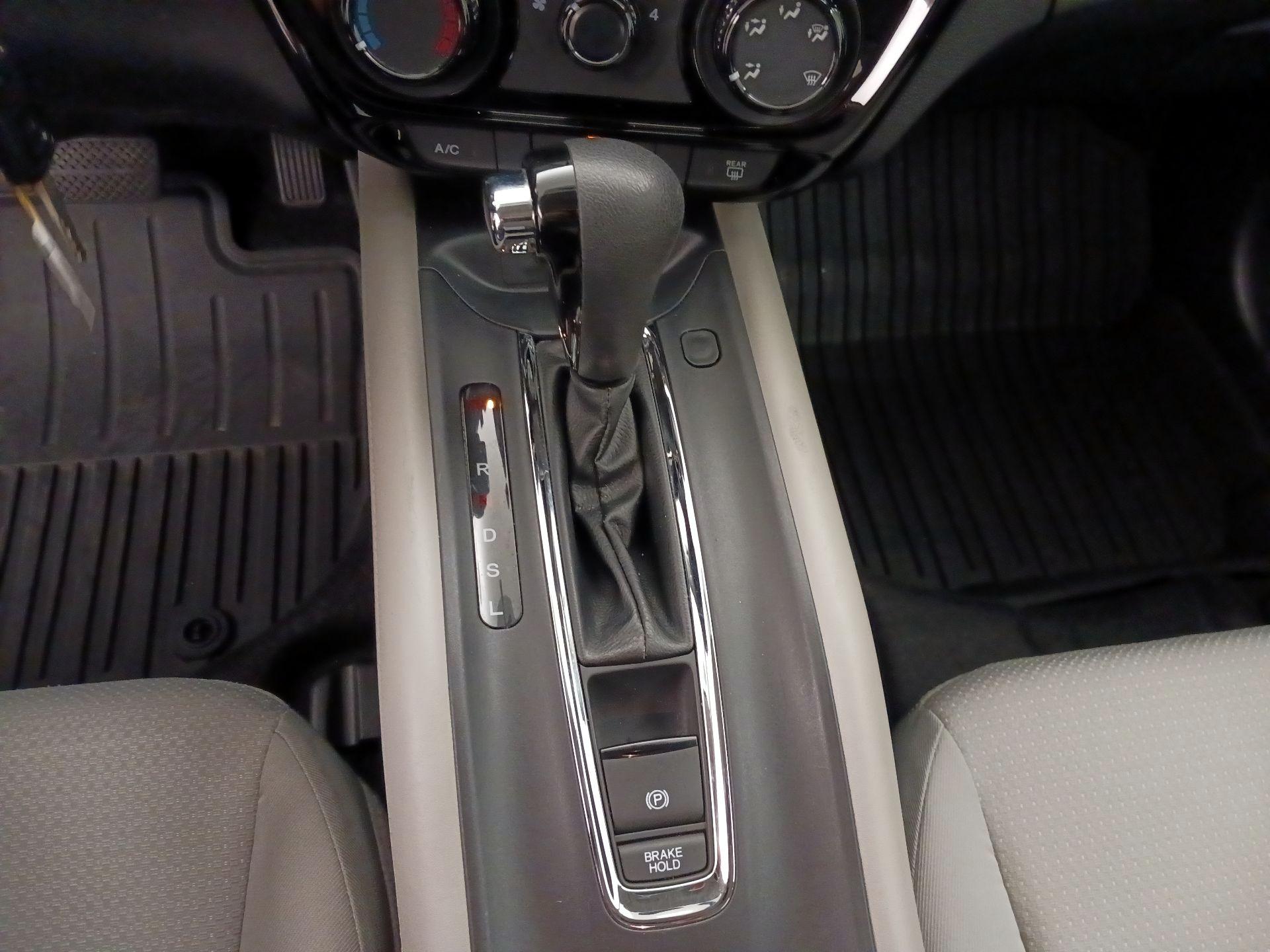 Thumbnail: 2020 Honda HR-V - 16