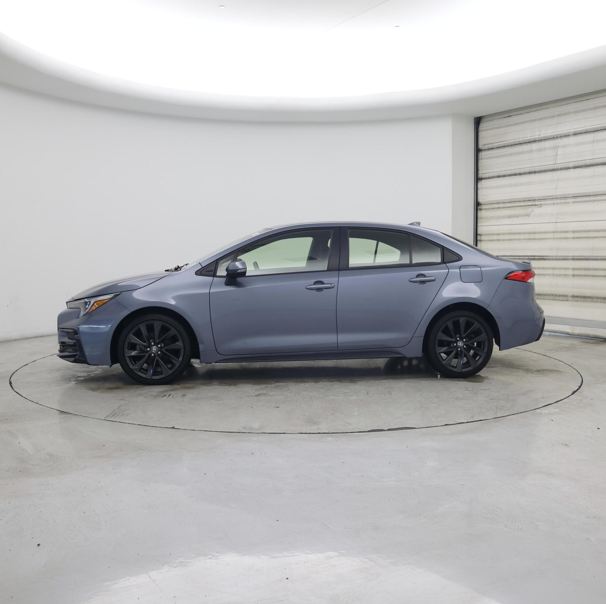 Thumbnail: 2024 Toyota Corolla - 3