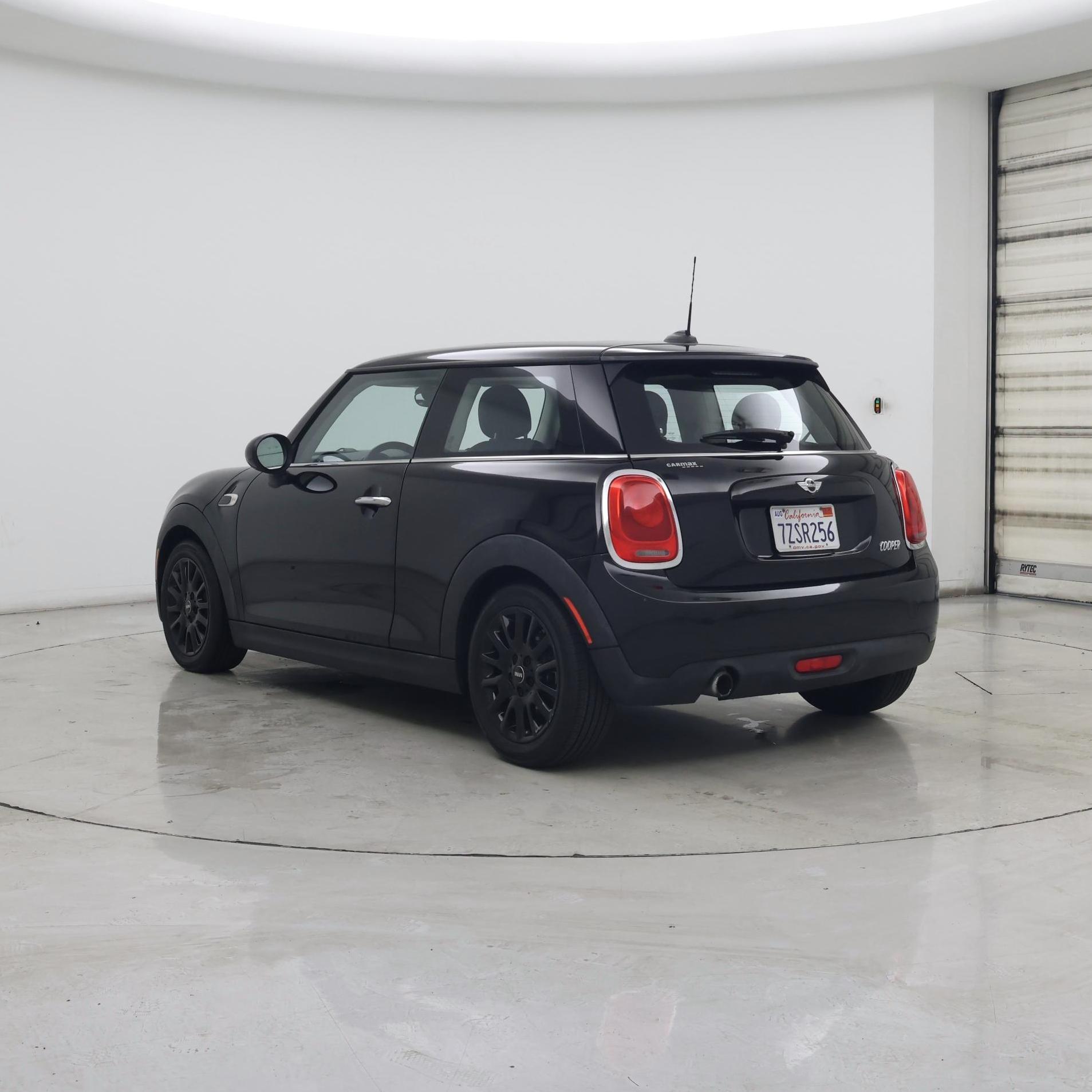 Thumbnail: 2017 MINI Cooper Hardtop - 2