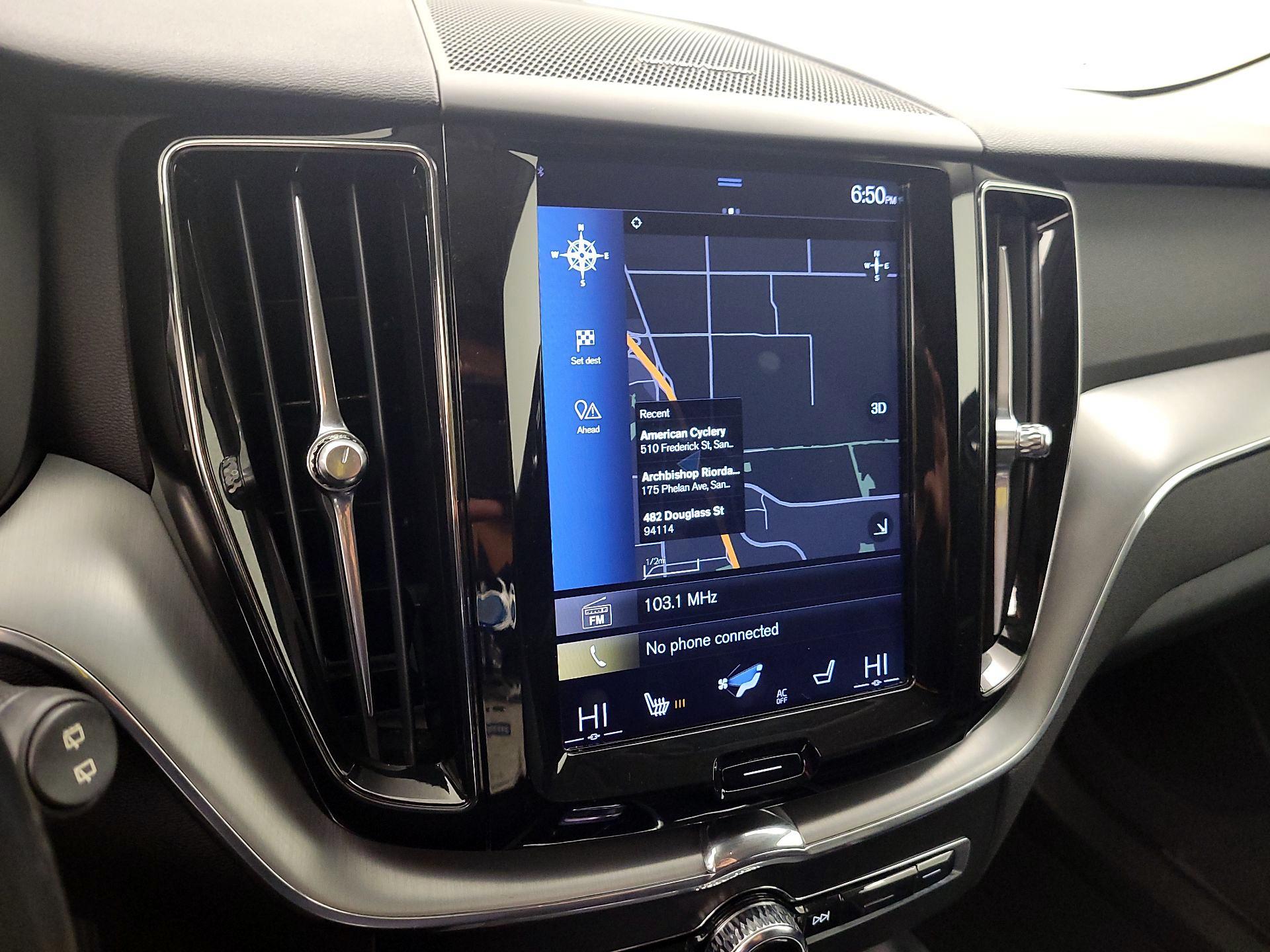 Thumbnail: 2019 Volvo XC60 - 14