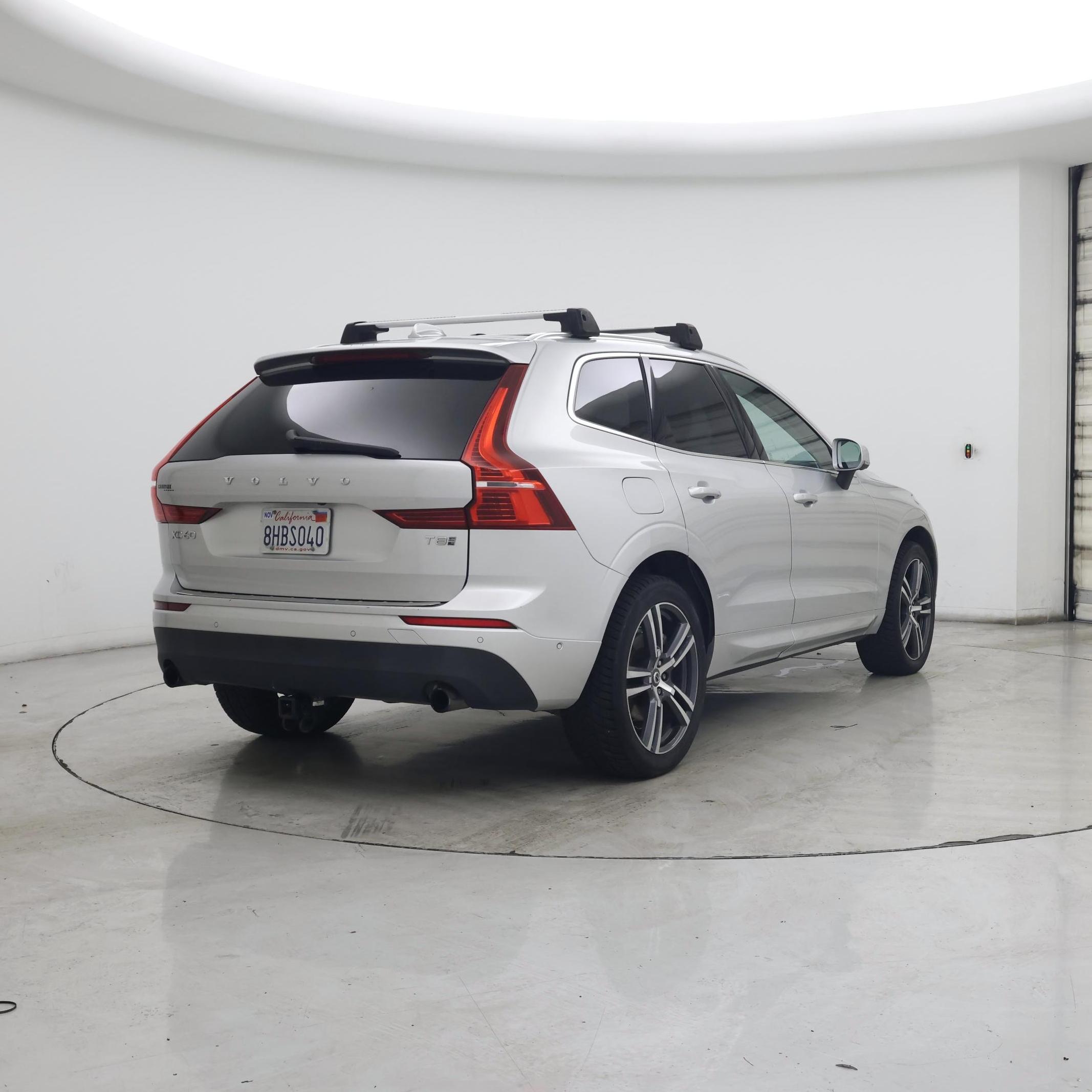 Thumbnail: 2019 Volvo XC60 - 8