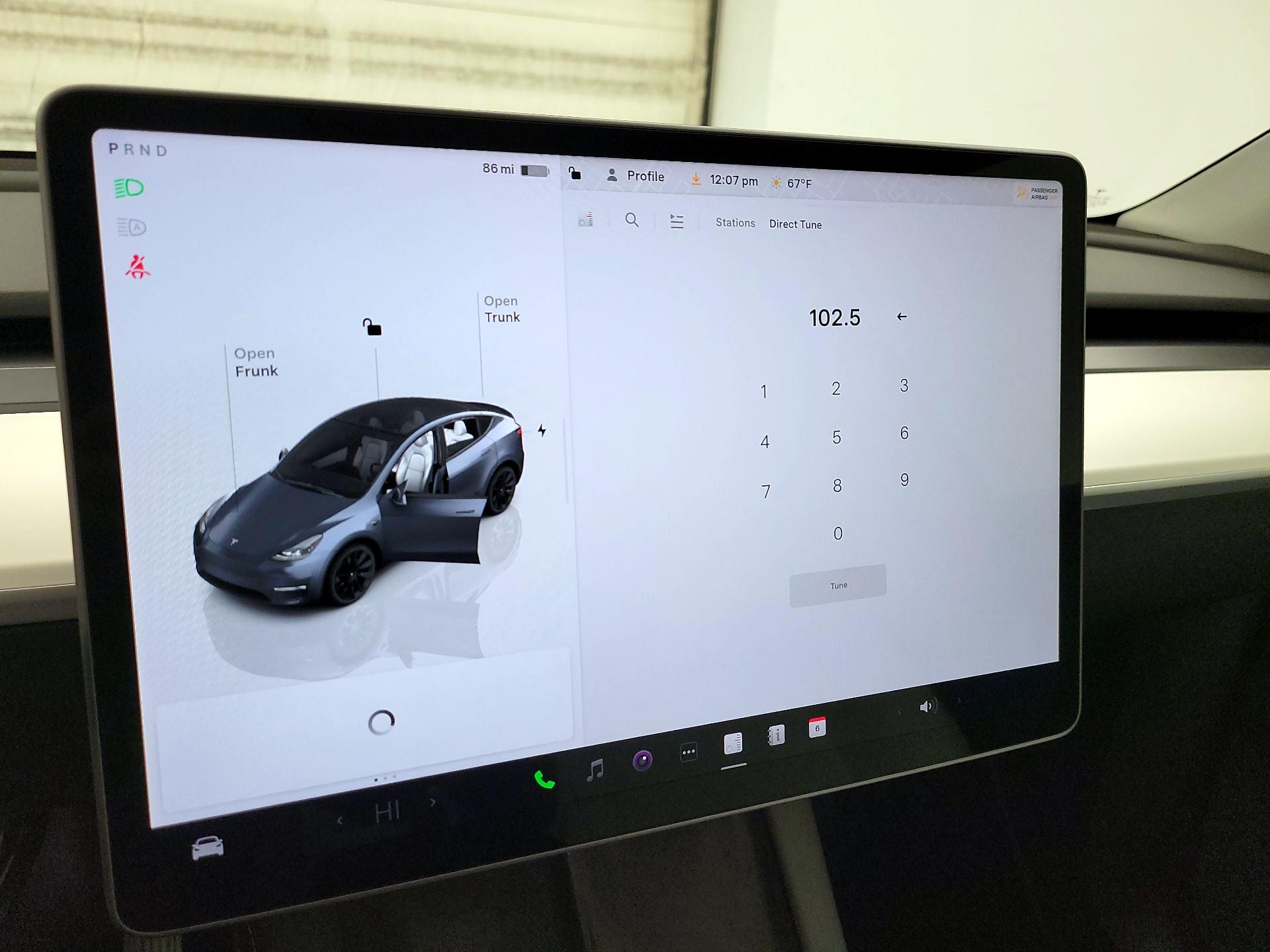 Thumbnail: 2022 Tesla Model Y - 15