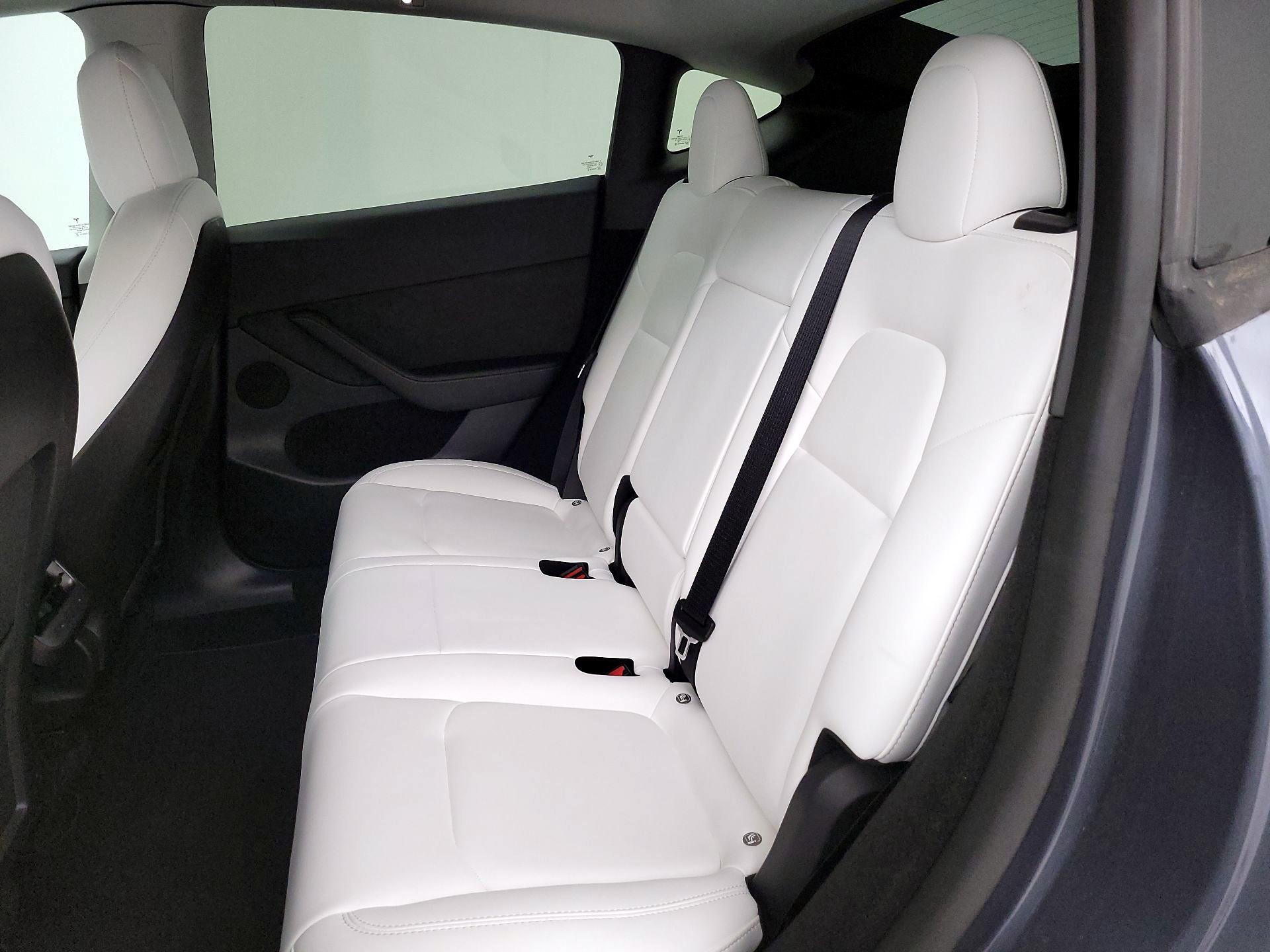 Thumbnail: 2022 Tesla Model Y - 18