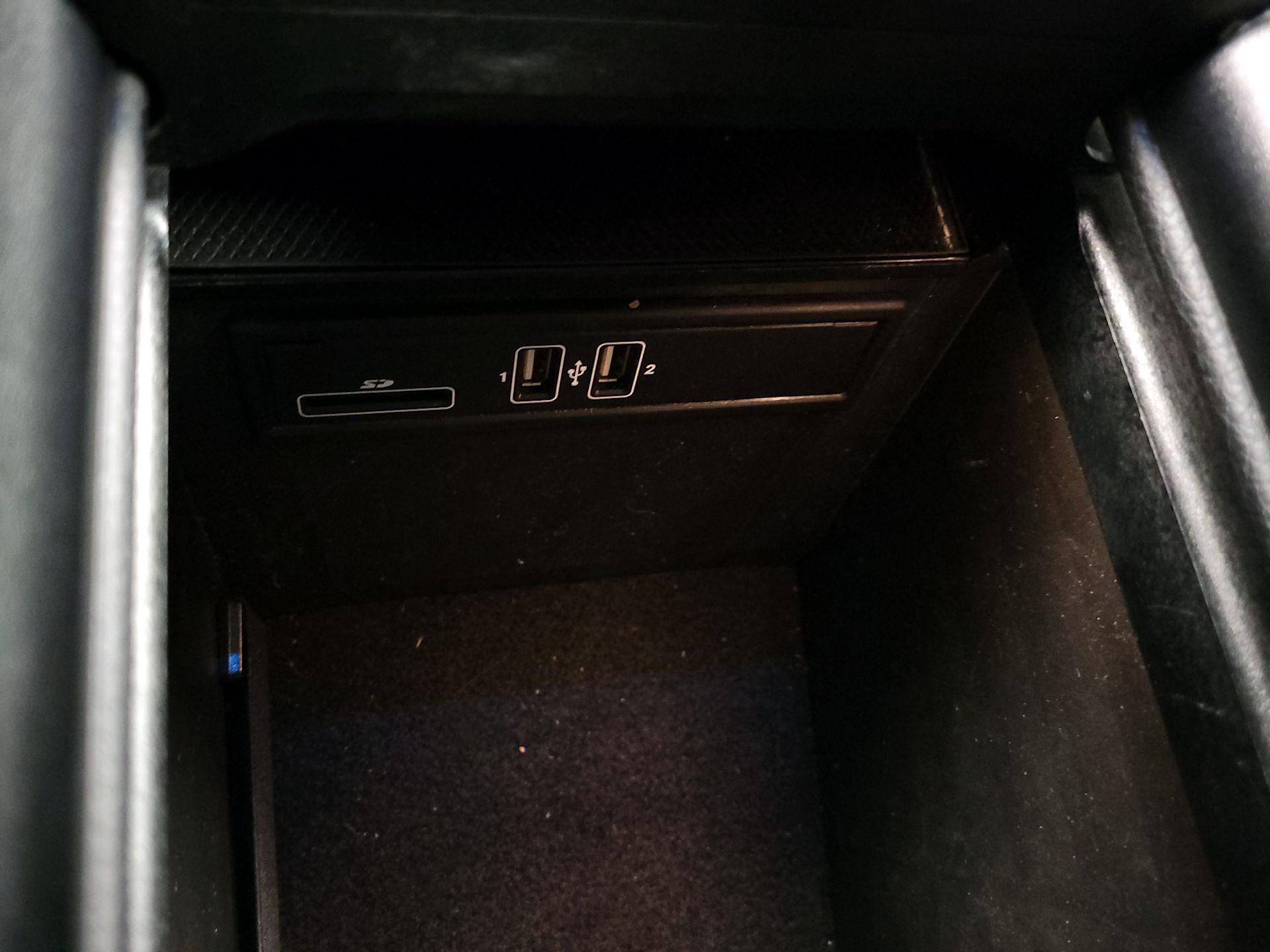 Thumbnail: 2018 Mercedes-Benz GLC - 19